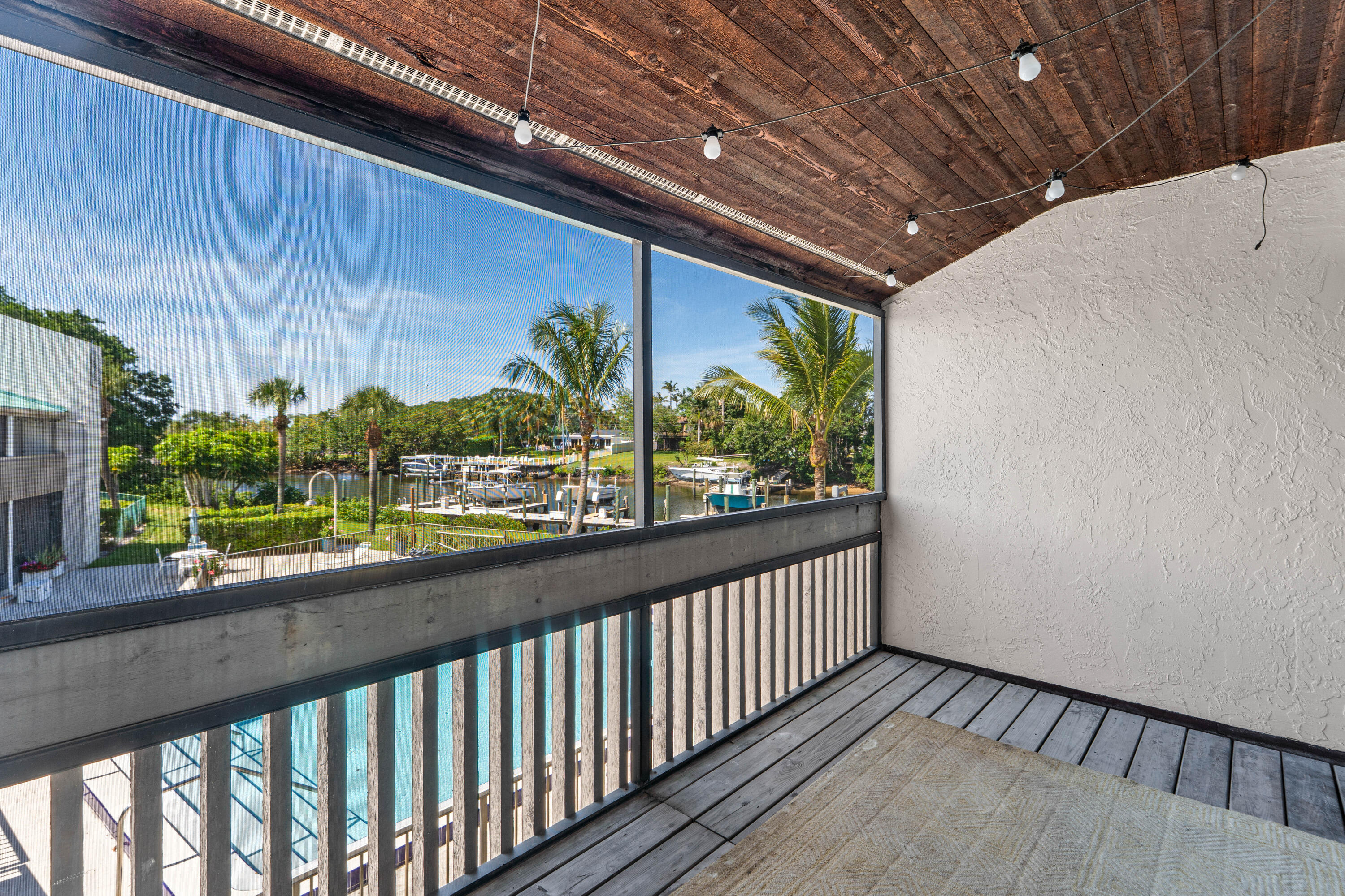 RIVEREDGE CONDO - Residential