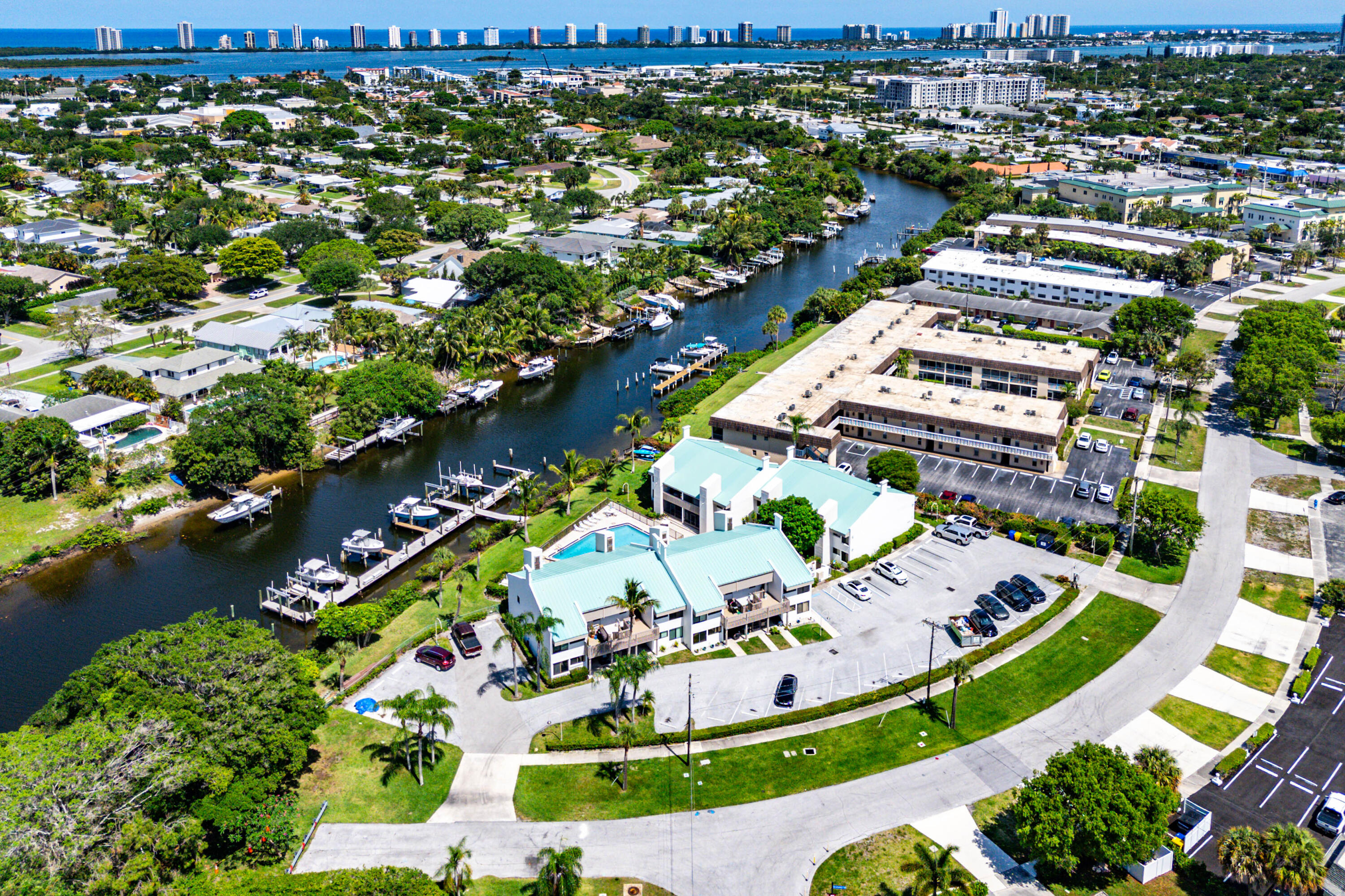 RIVEREDGE CONDO - Residential