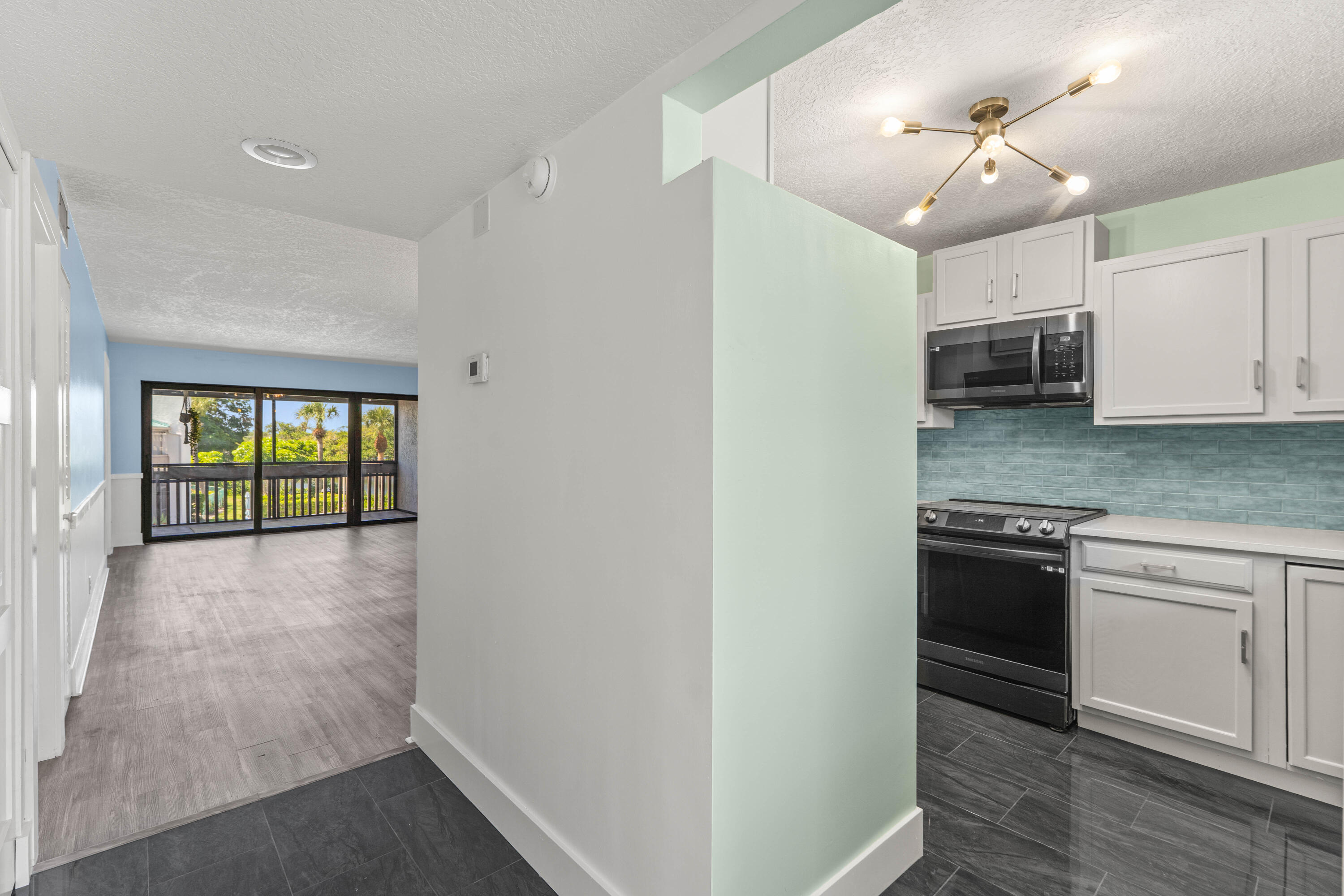 RIVEREDGE CONDO - Residential