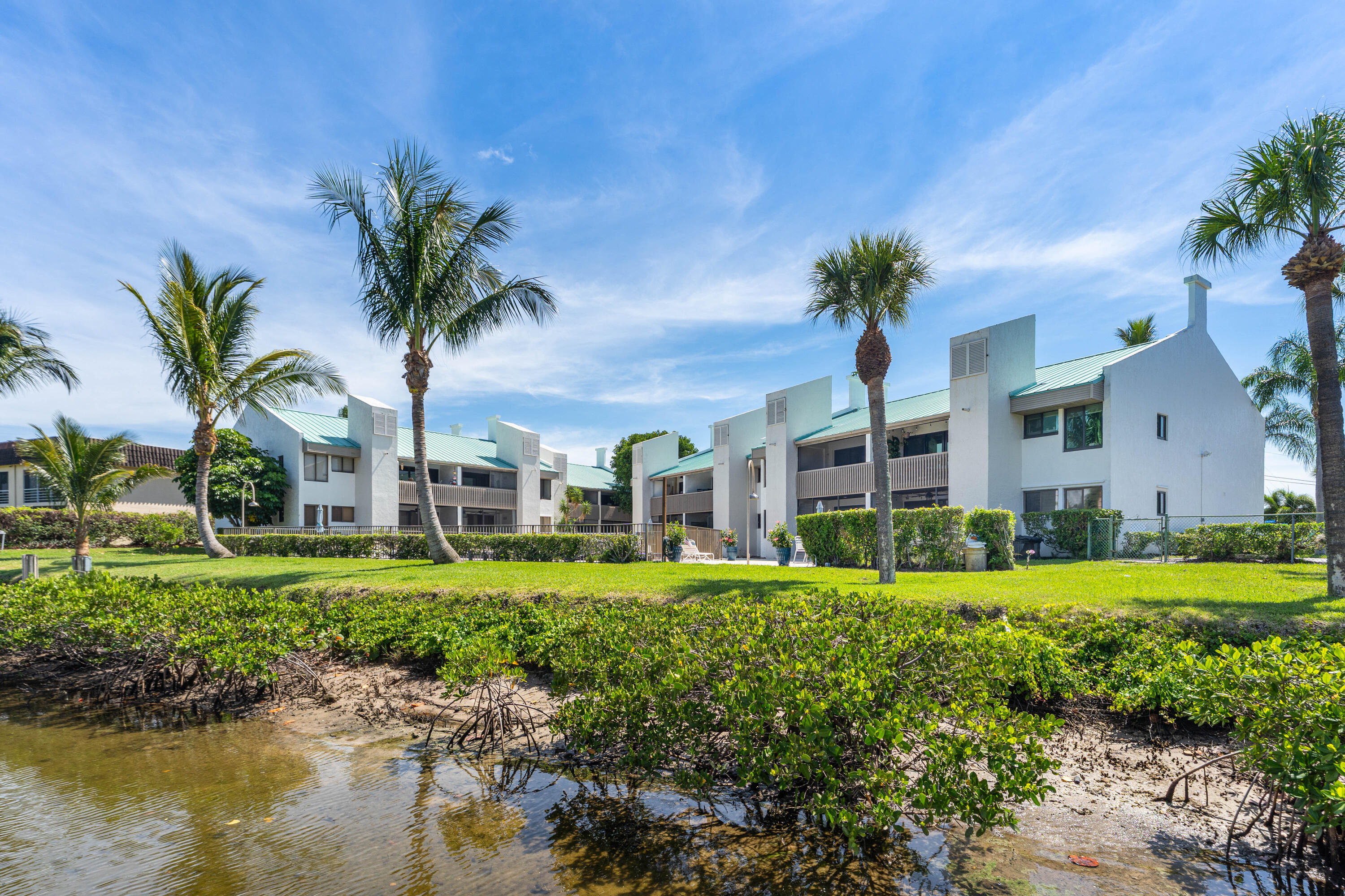 RIVEREDGE CONDO - Residential