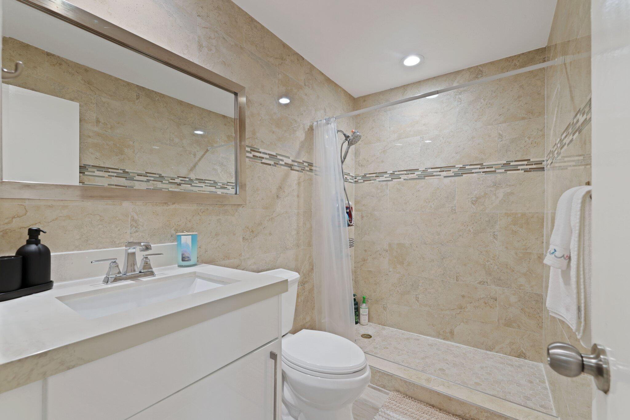 PINES OF DELRAY CONDO - Residential