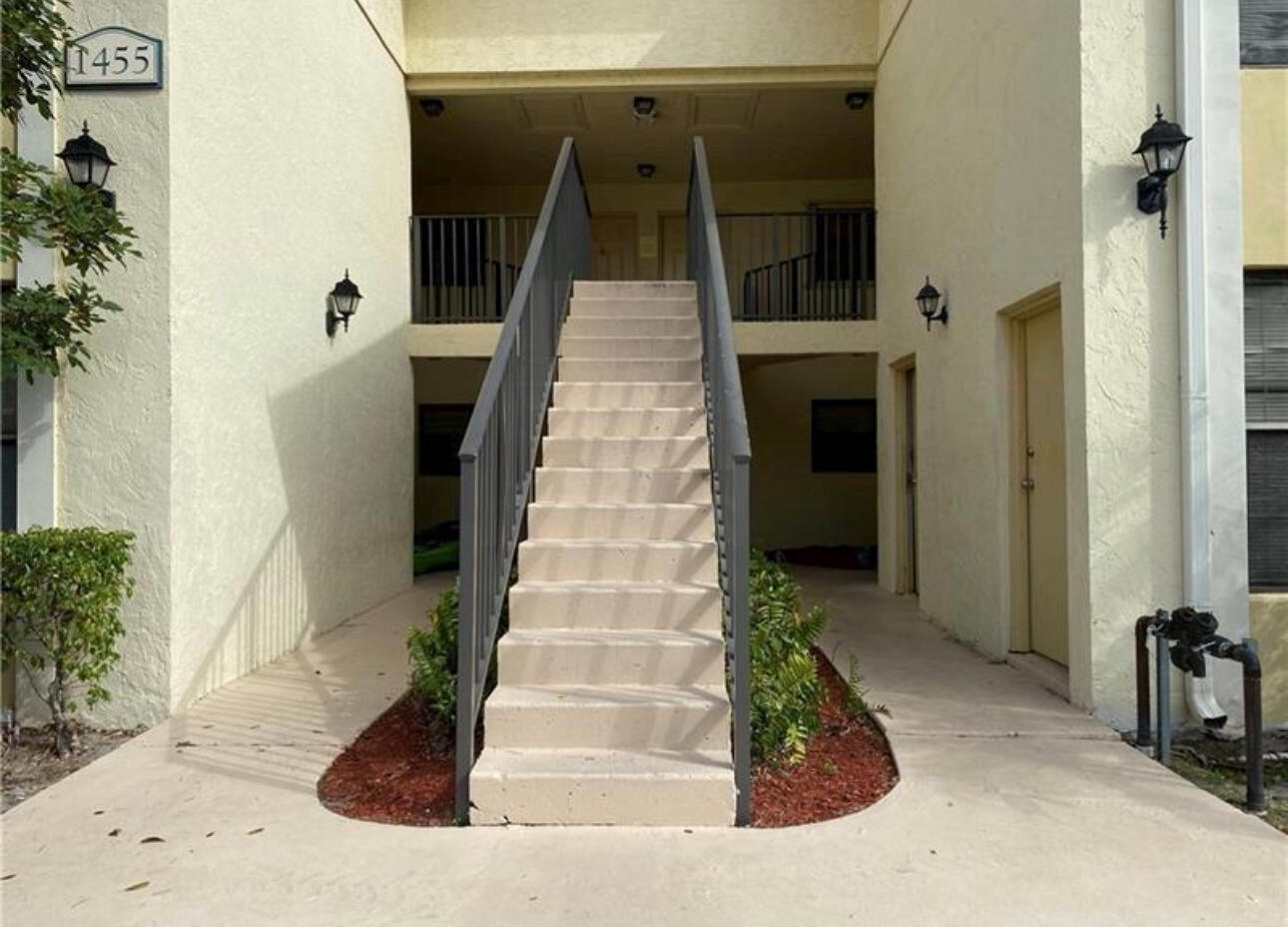 PALM BEACH GRANDE CONDO - Residential Lease