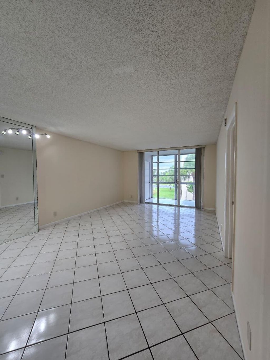 Photo of 3141 NW 47th Terrace #326, Lauderdale Lakes, FL 33319 (MLS # B26029089)
