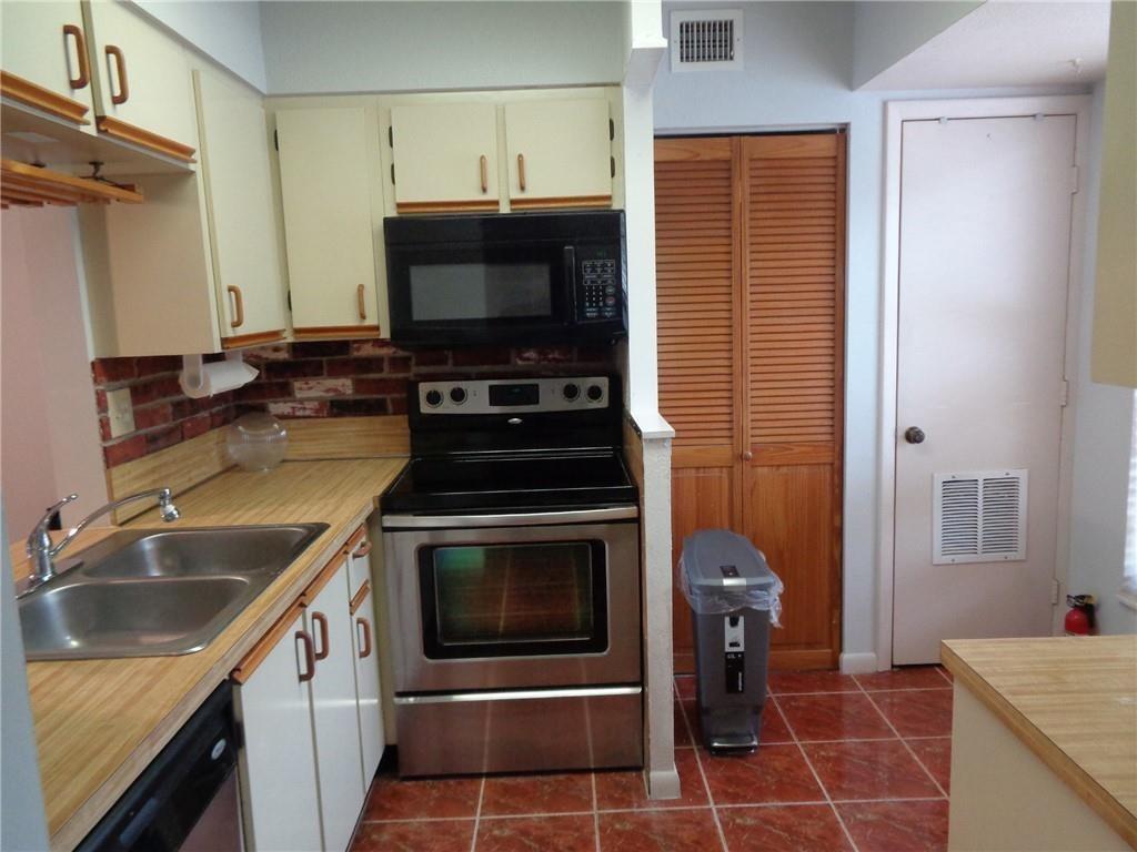 The Gardens North Eleven - Residential Lease