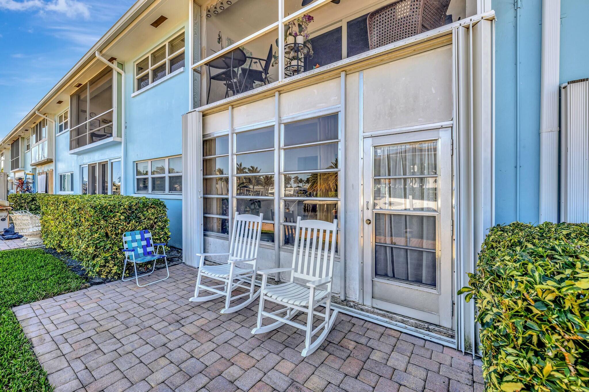 2401 NE 36th Street 102