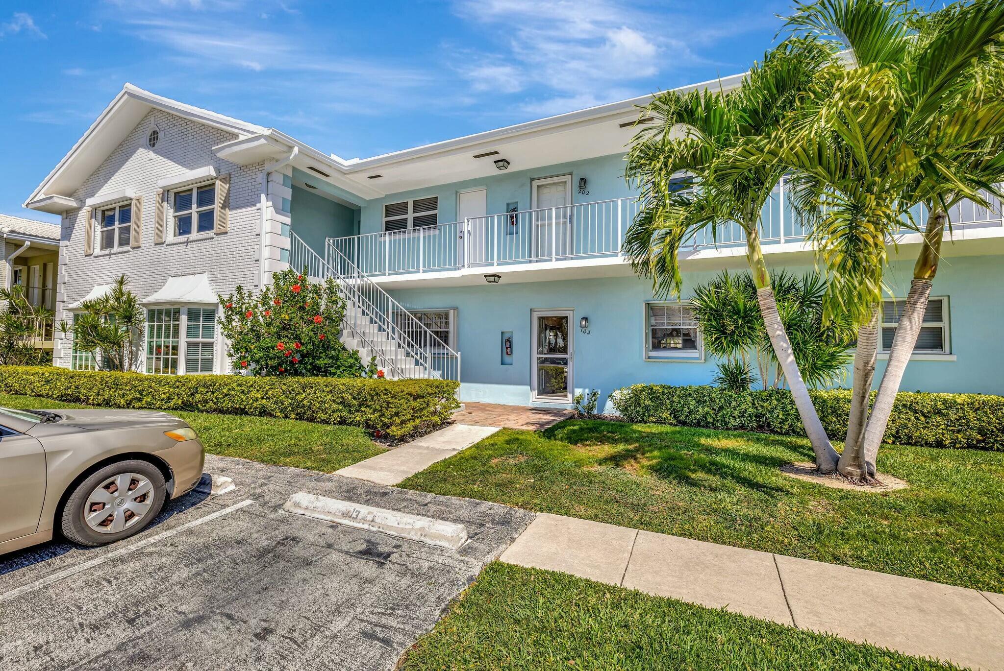 2401 NE 36th Street 102