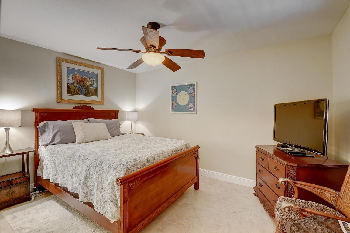 RAINBERRY BAY - Residential