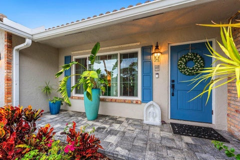 Tiny photo for 2527 SW 12th Street, Boynton Beach, FL 33426 (MLS # B26035638)
