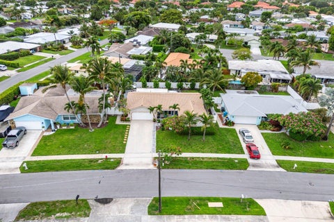 Tiny photo for 2527 SW 12th Street, Boynton Beach, FL 33426 (MLS # B26035638)
