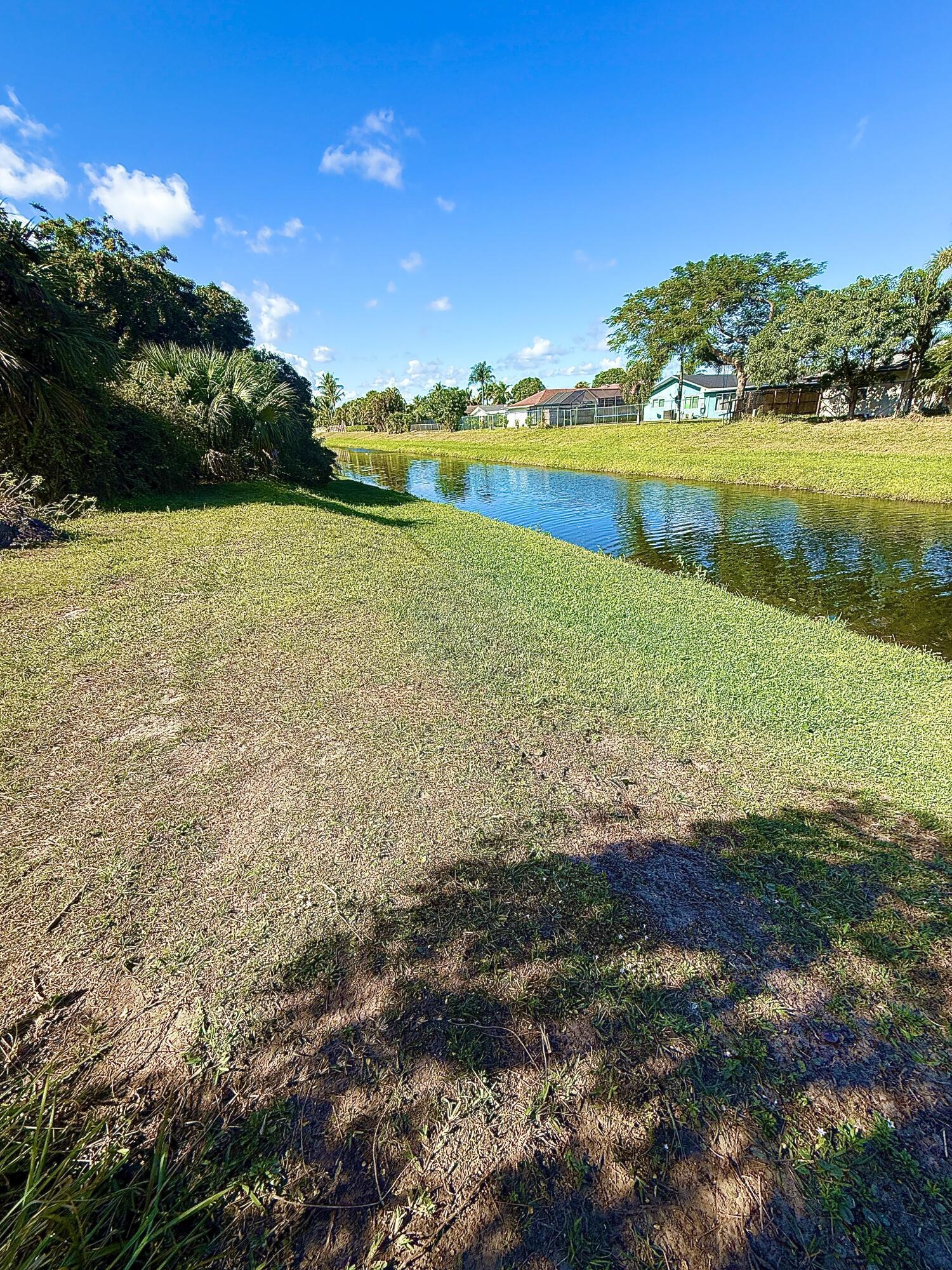 ROAN COURT - Residential Lease