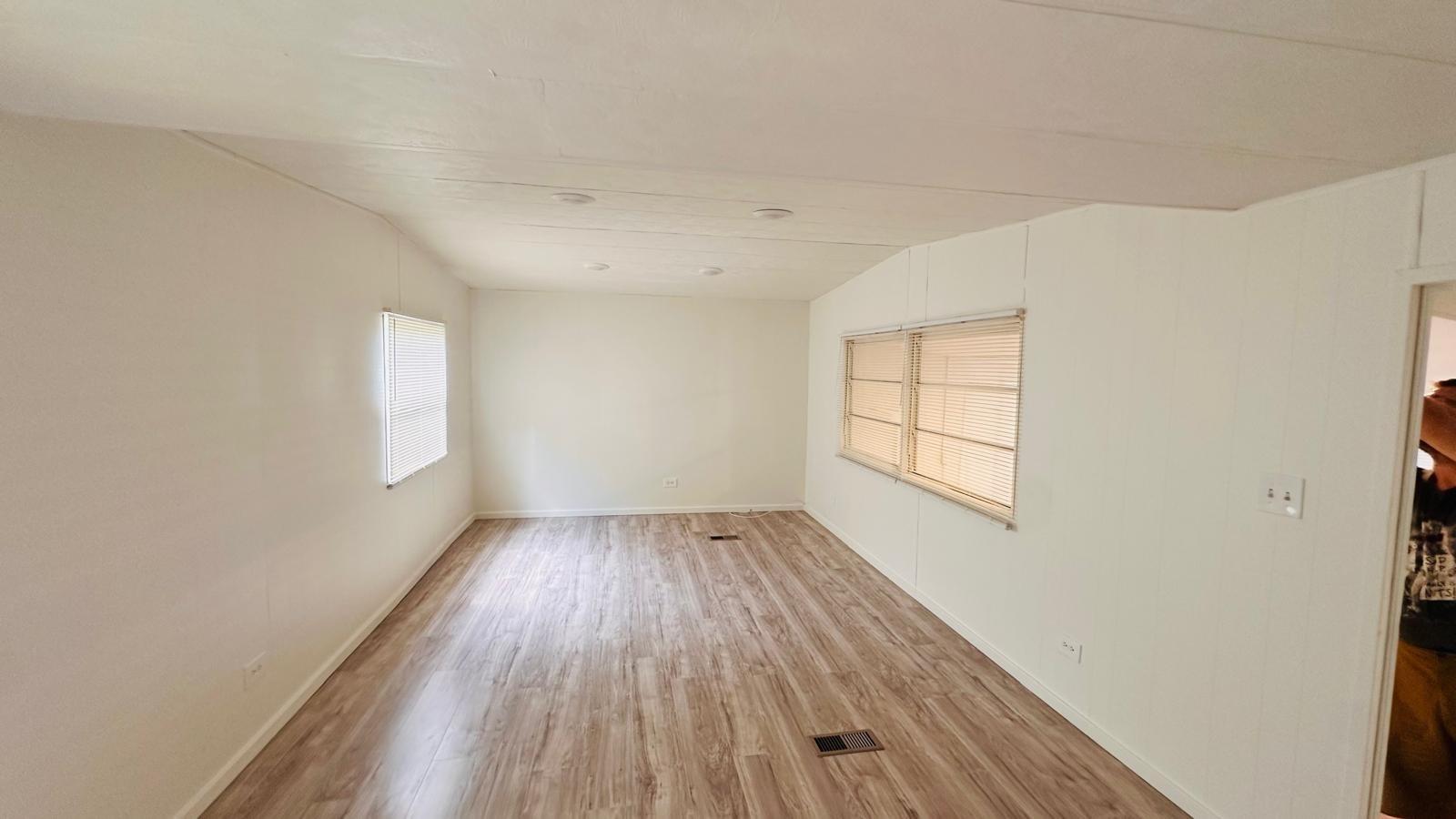 2031.10 - SEBRING MANOR - Residential Lease