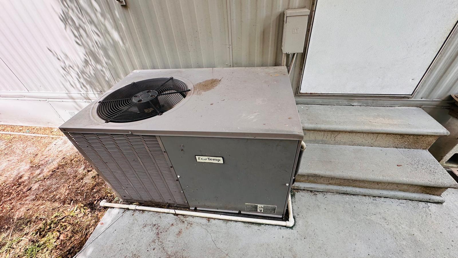 2031.10 - SEBRING MANOR - Residential Lease