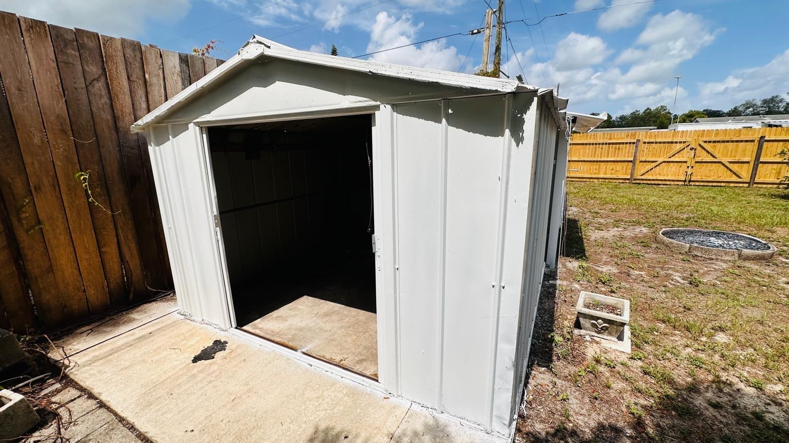 2031.10 - SEBRING MANOR - Residential Lease