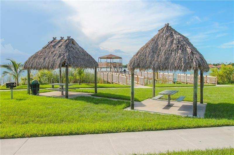 LAKE EMERALD - Residential Lease