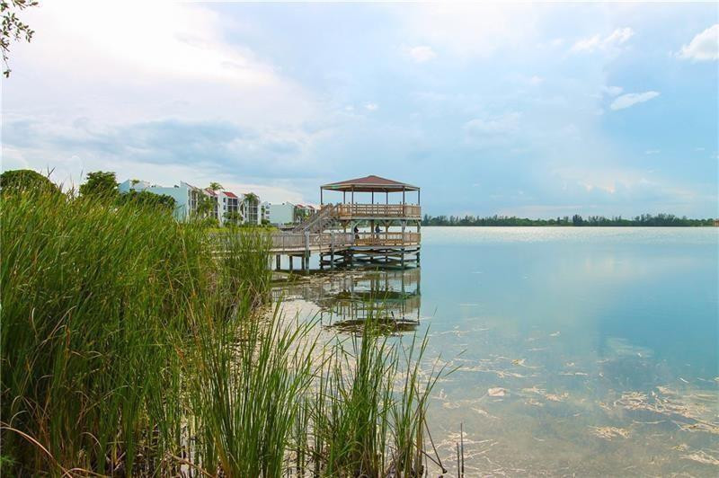 LAKE EMERALD - Residential Lease