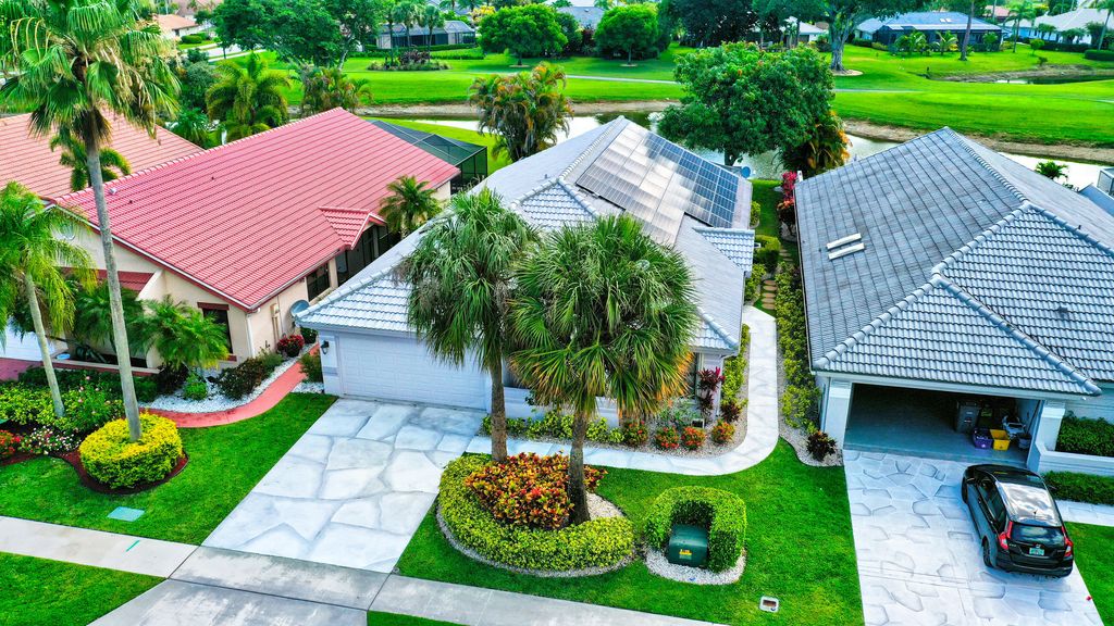 Photo of 21382 Green Hill Lane, Boca Raton, FL 33428 (MLS # R10797542)