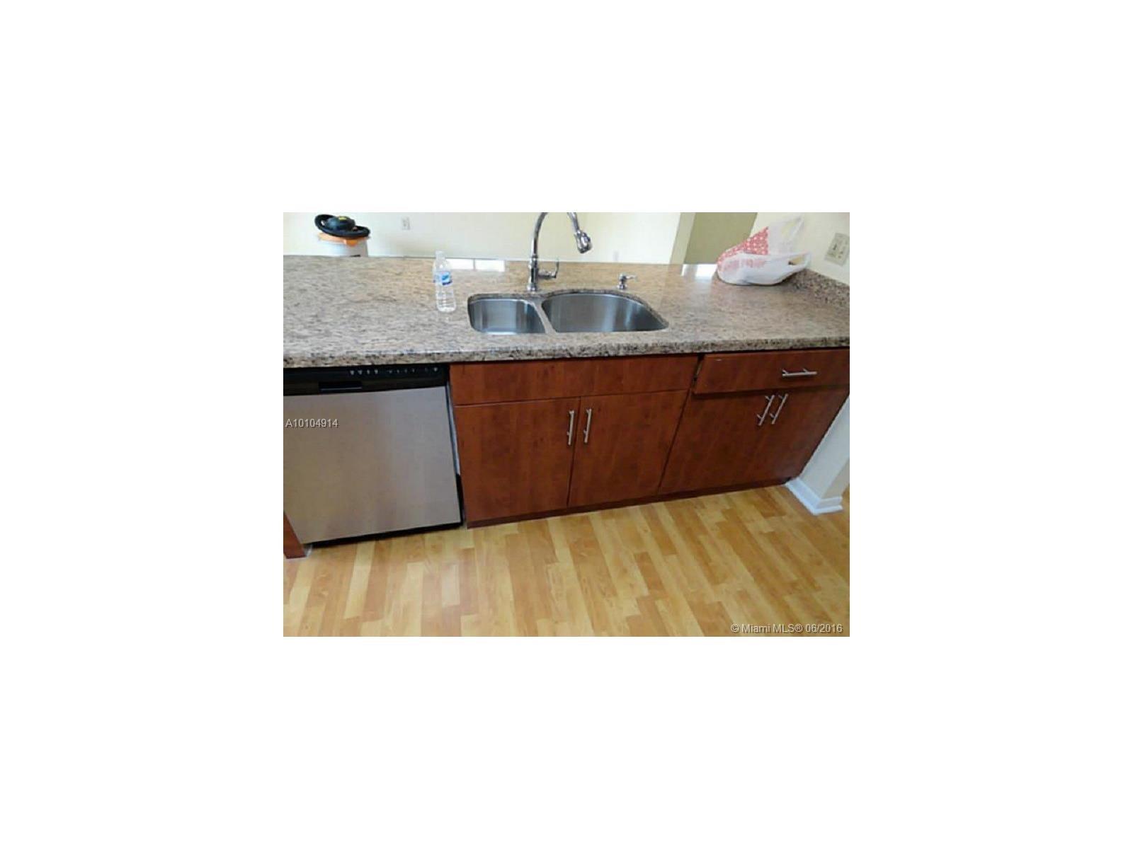 710 NW 207th Ave