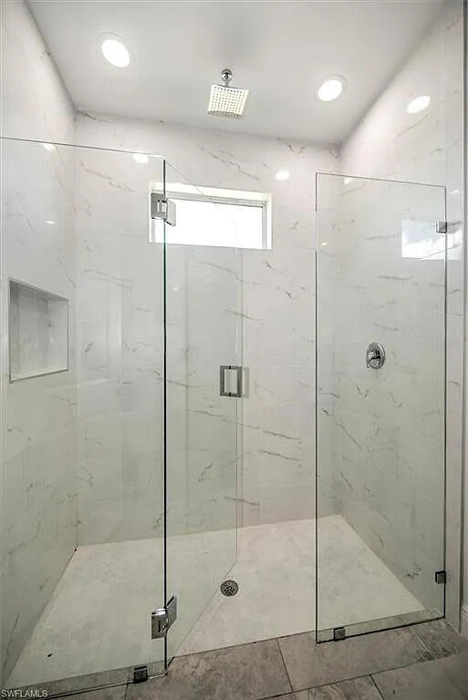 PORT LABELLE UNIT 8 - Residential