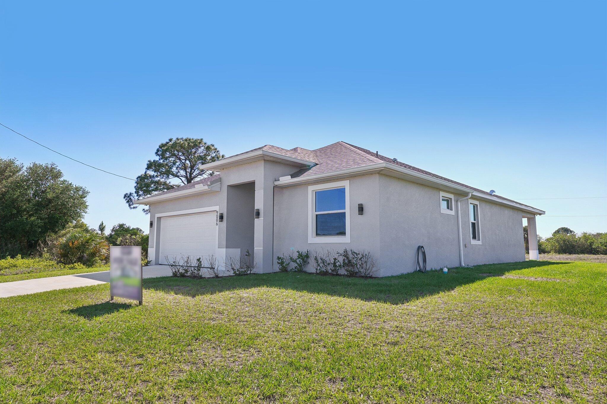 PORT LABELLE UNIT 8 - Residential