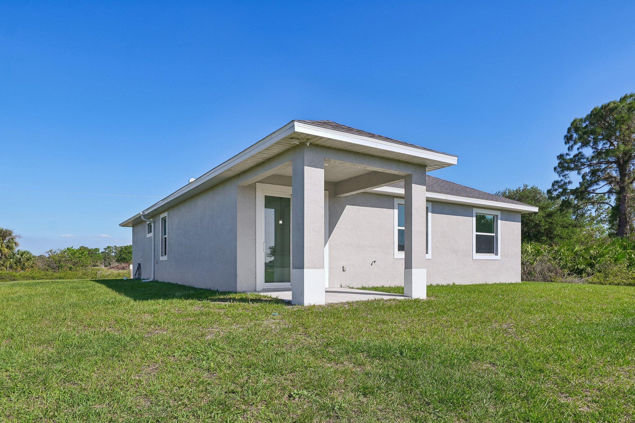PORT LABELLE UNIT 8 - Residential