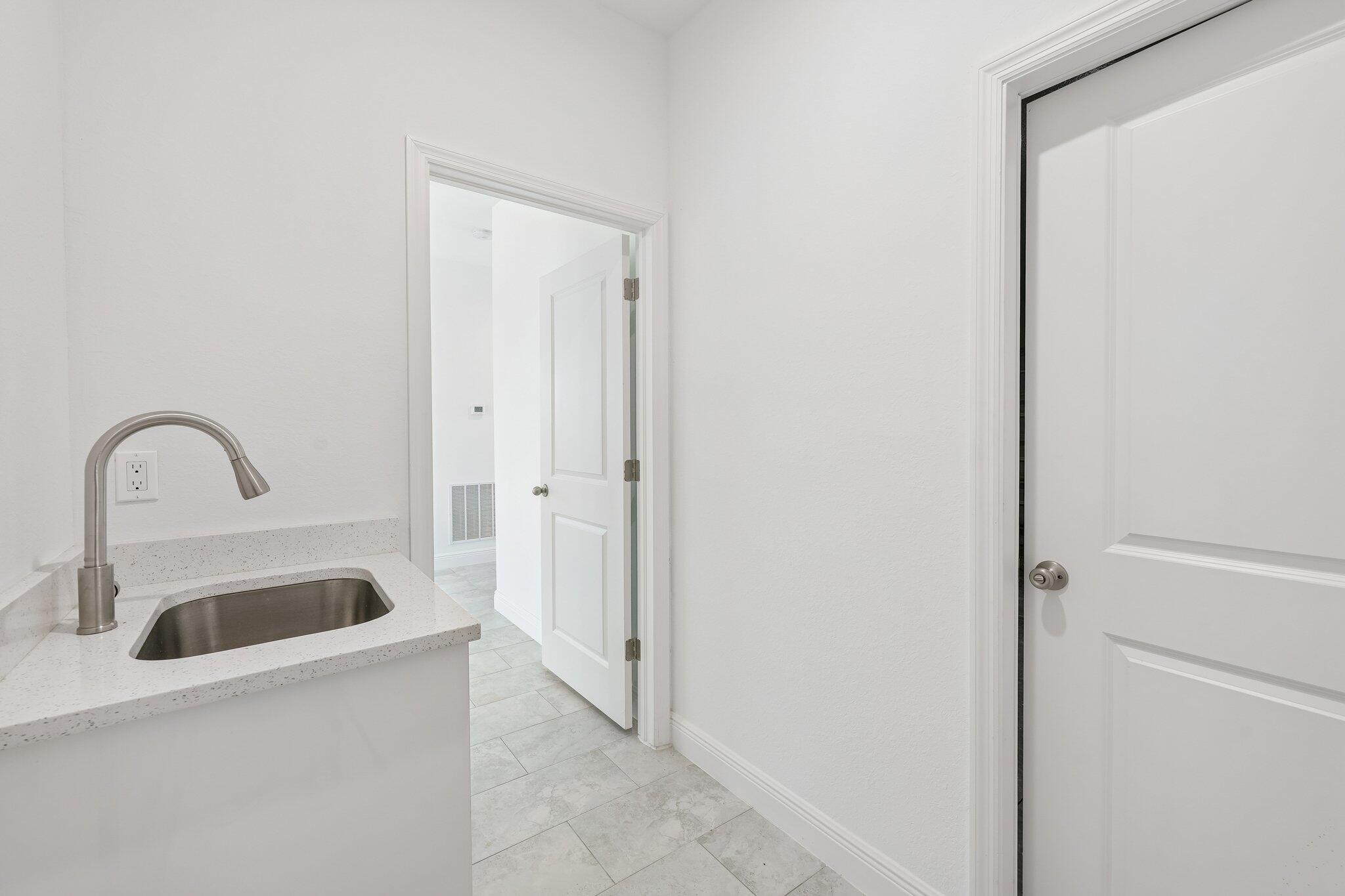 PORT LABELLE UNIT 8 - Residential