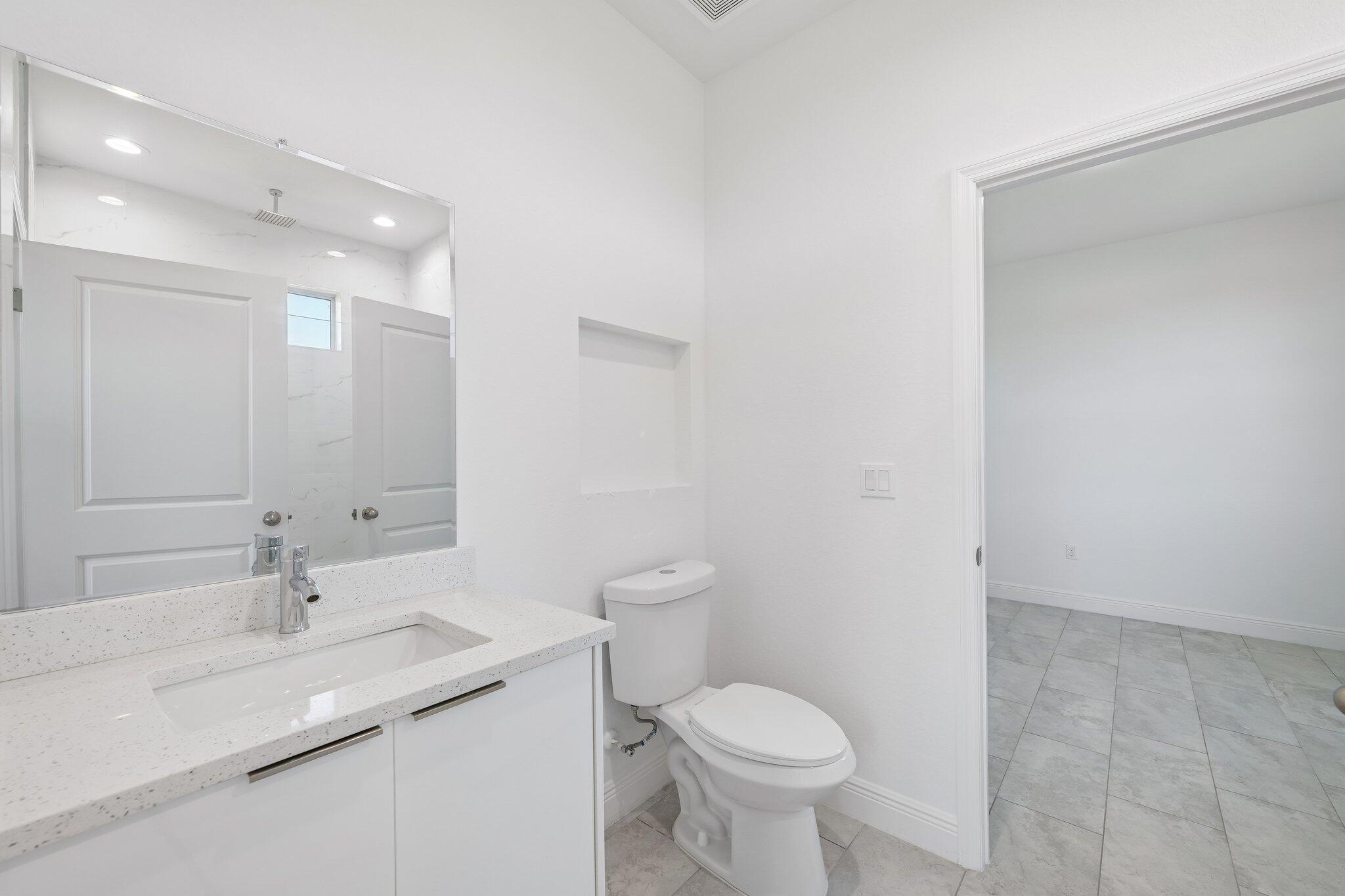 PORT LABELLE UNIT 8 - Residential