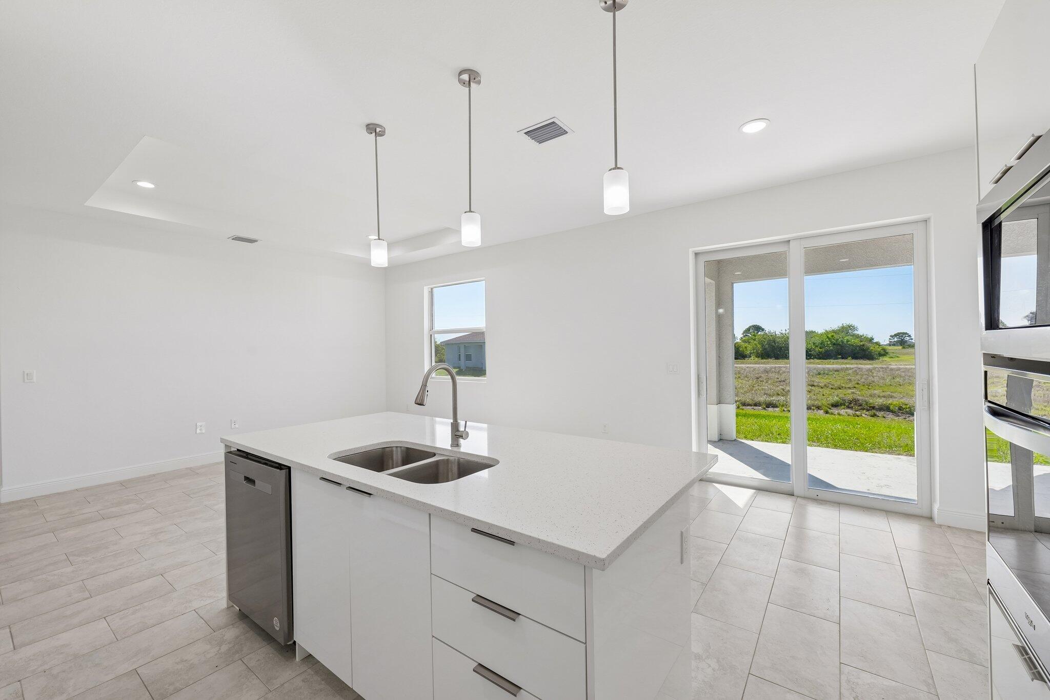 PORT LABELLE UNIT 8 - Residential