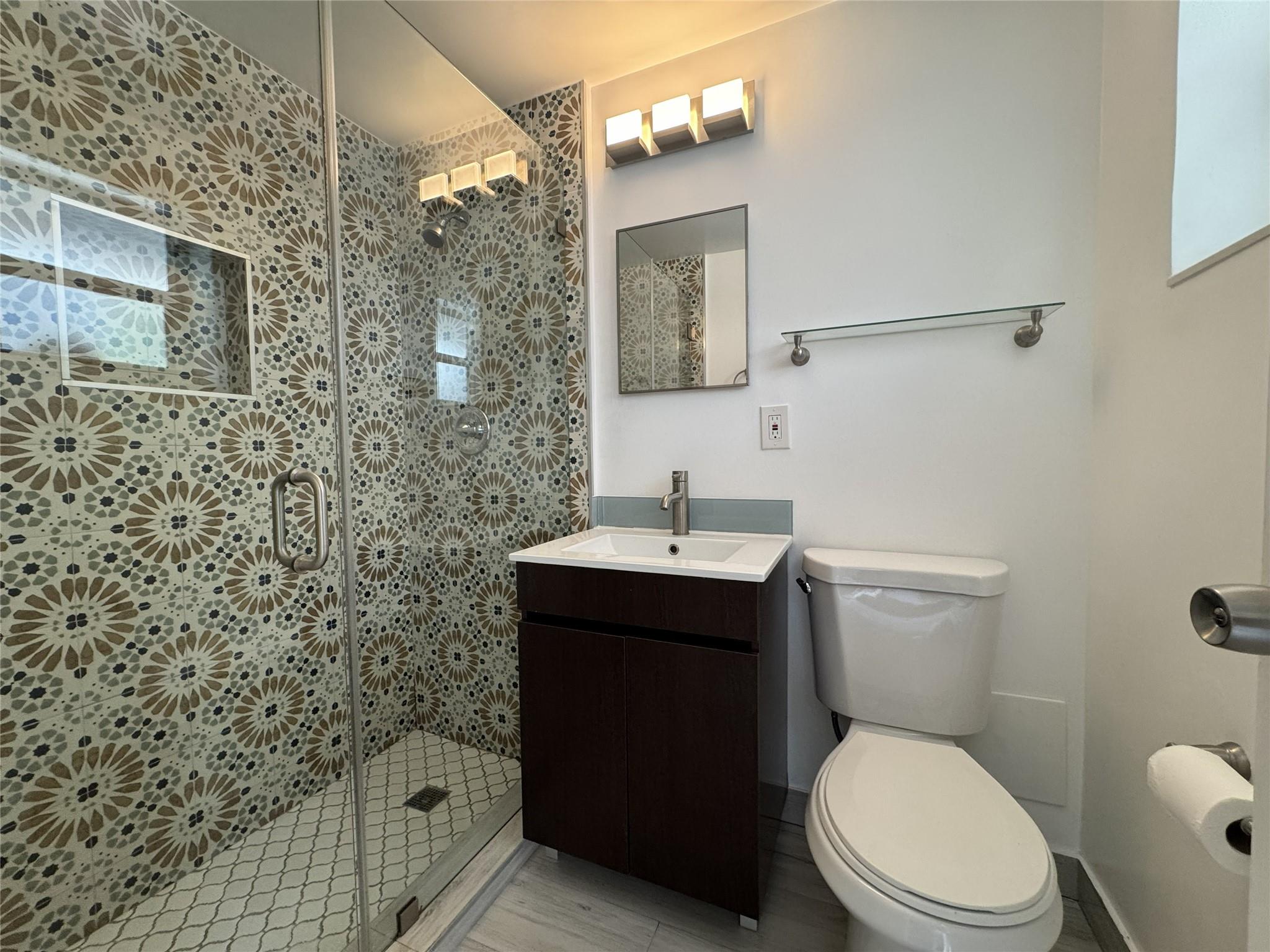 Ocean Beach Add 03 - Residential Lease