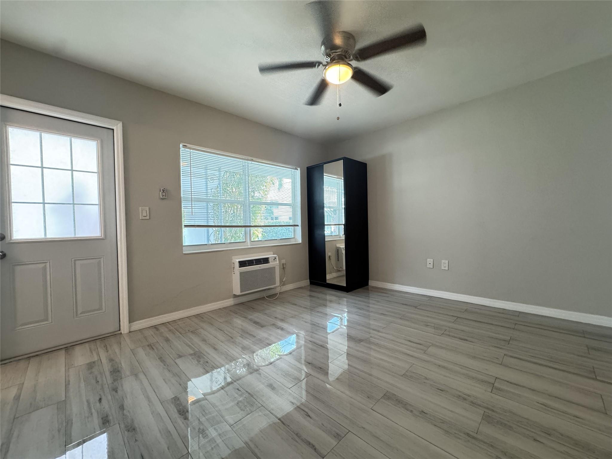 Ocean Beach Add 03 - Residential Lease