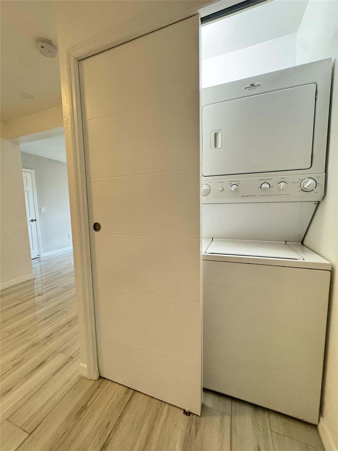 Ocean Beach Add 03 - Residential Lease