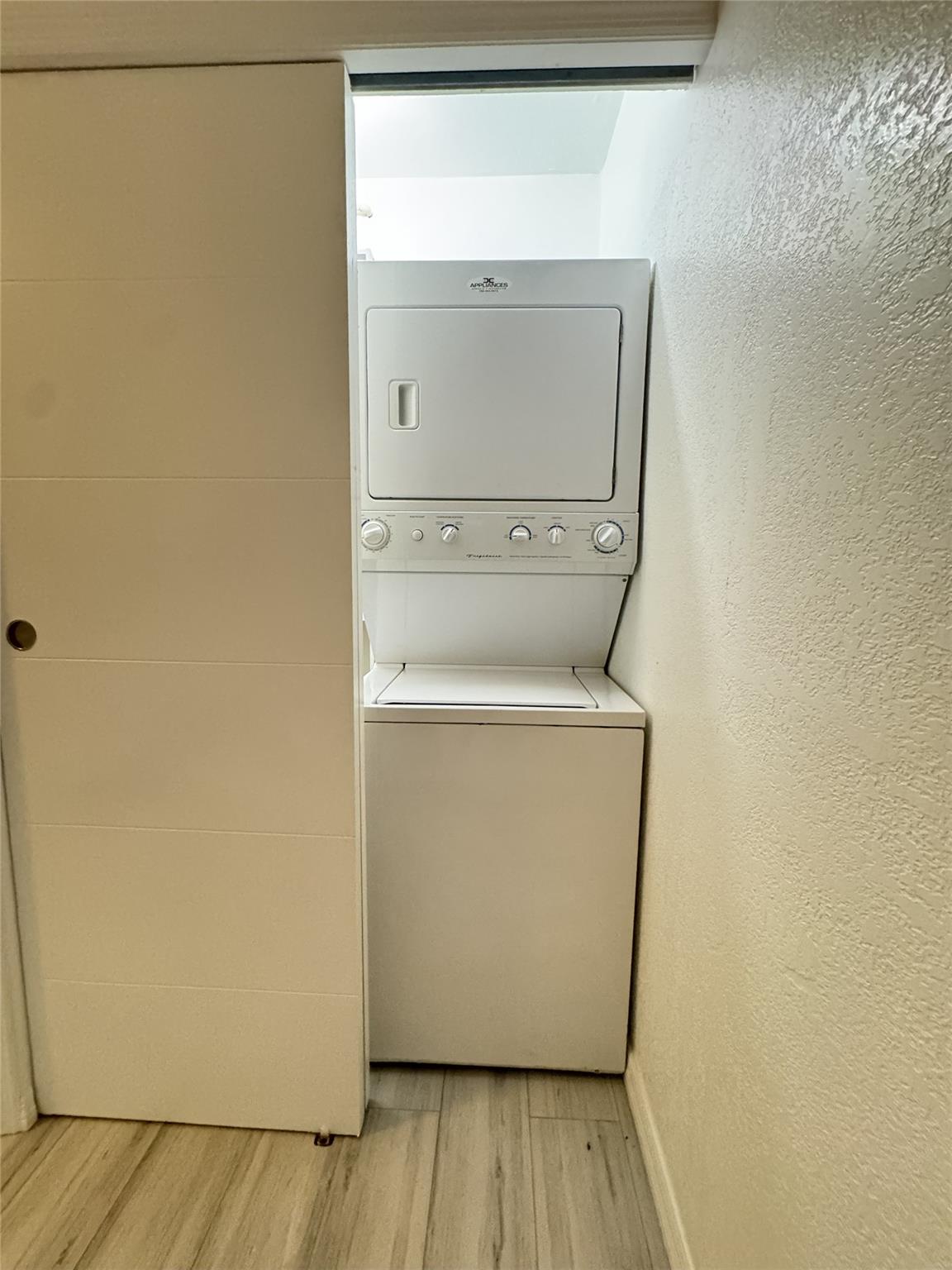 Ocean Beach Add 03 - Residential Lease