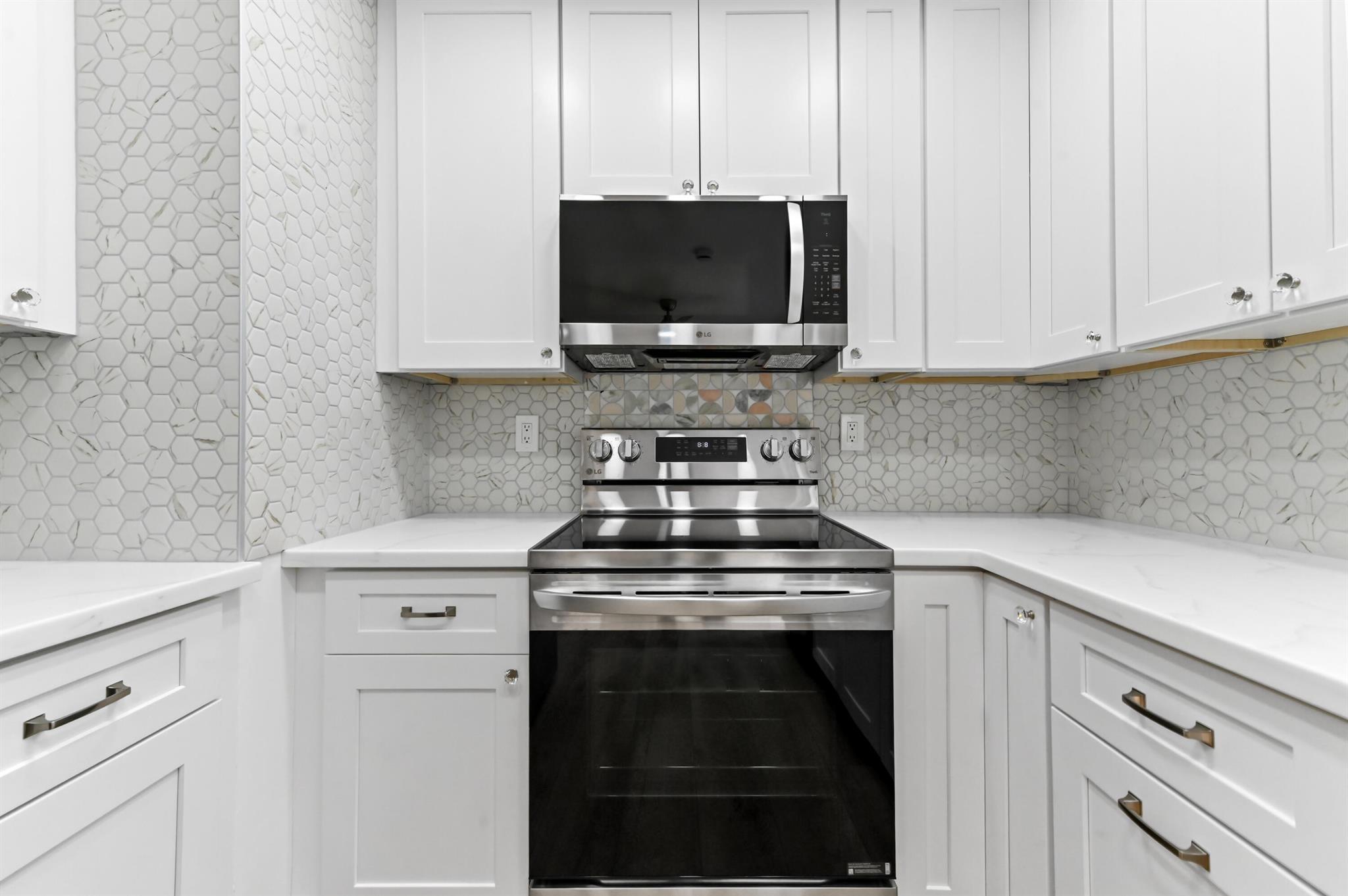 SHERWOOD FORREST - Residential