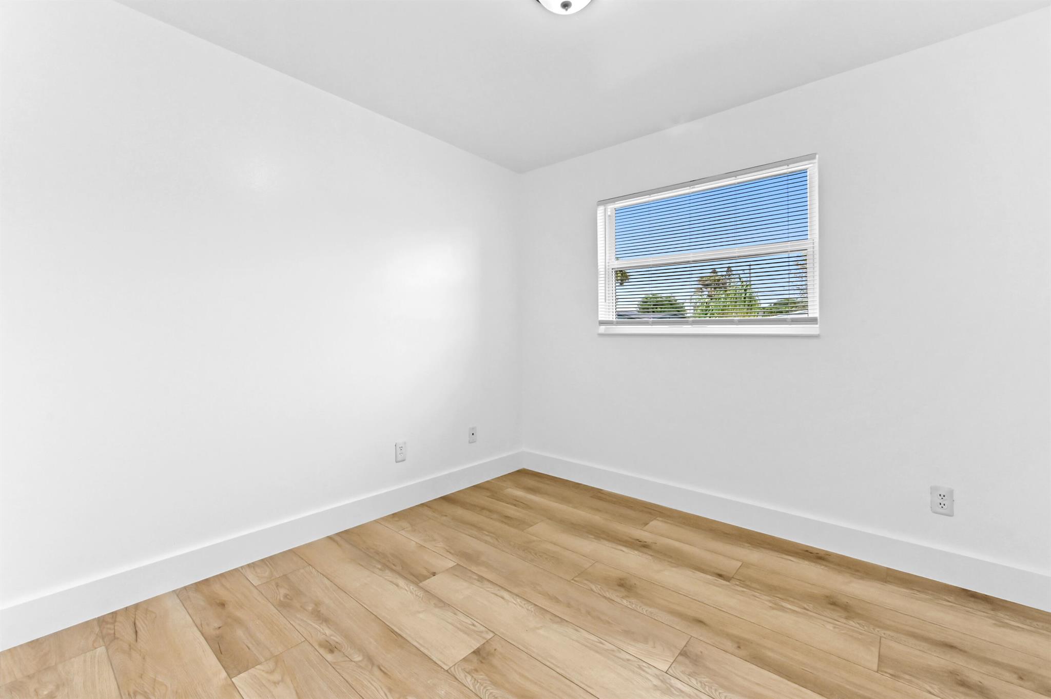 SHERWOOD FORREST - Residential