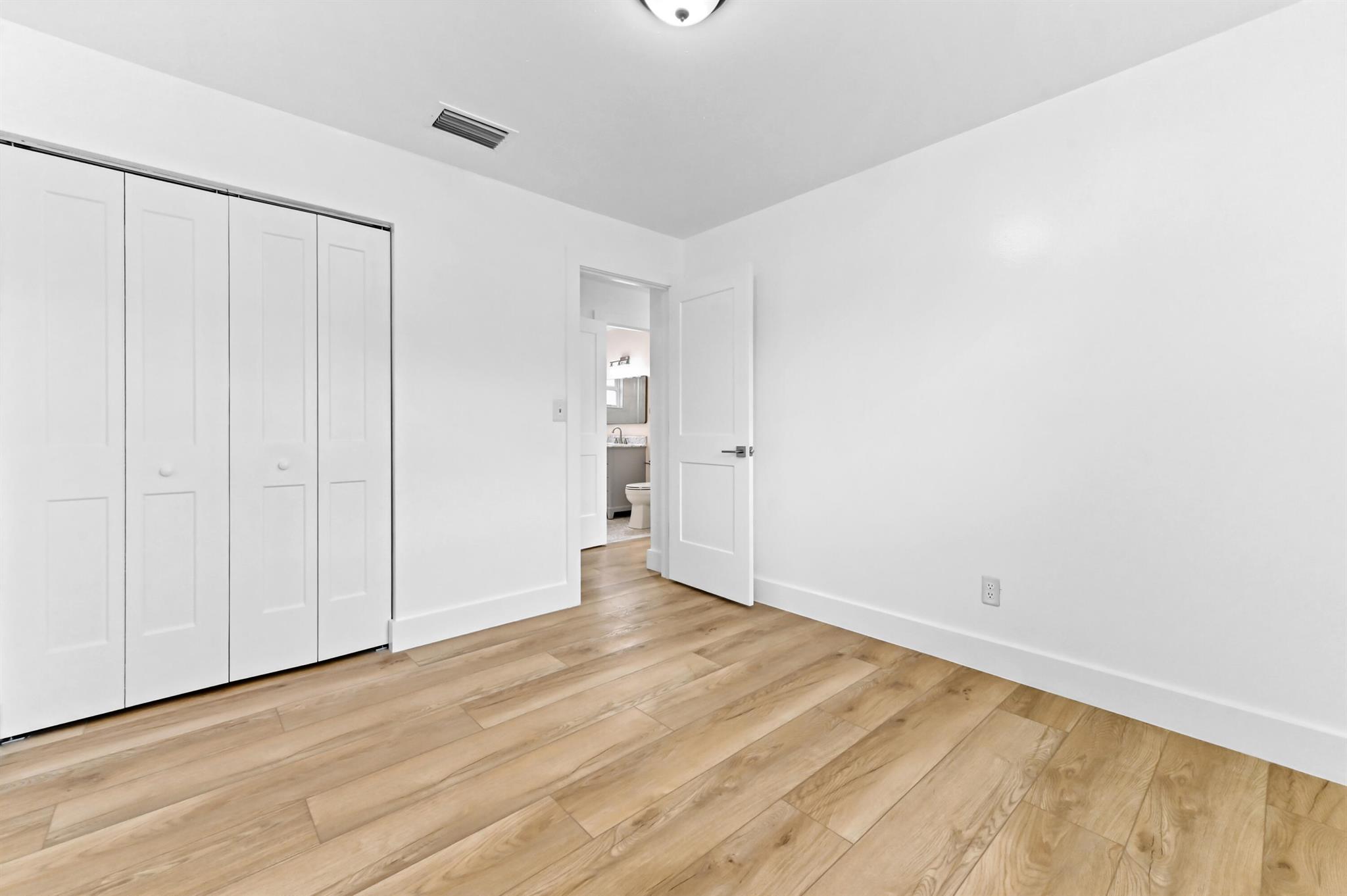 SHERWOOD FORREST - Residential