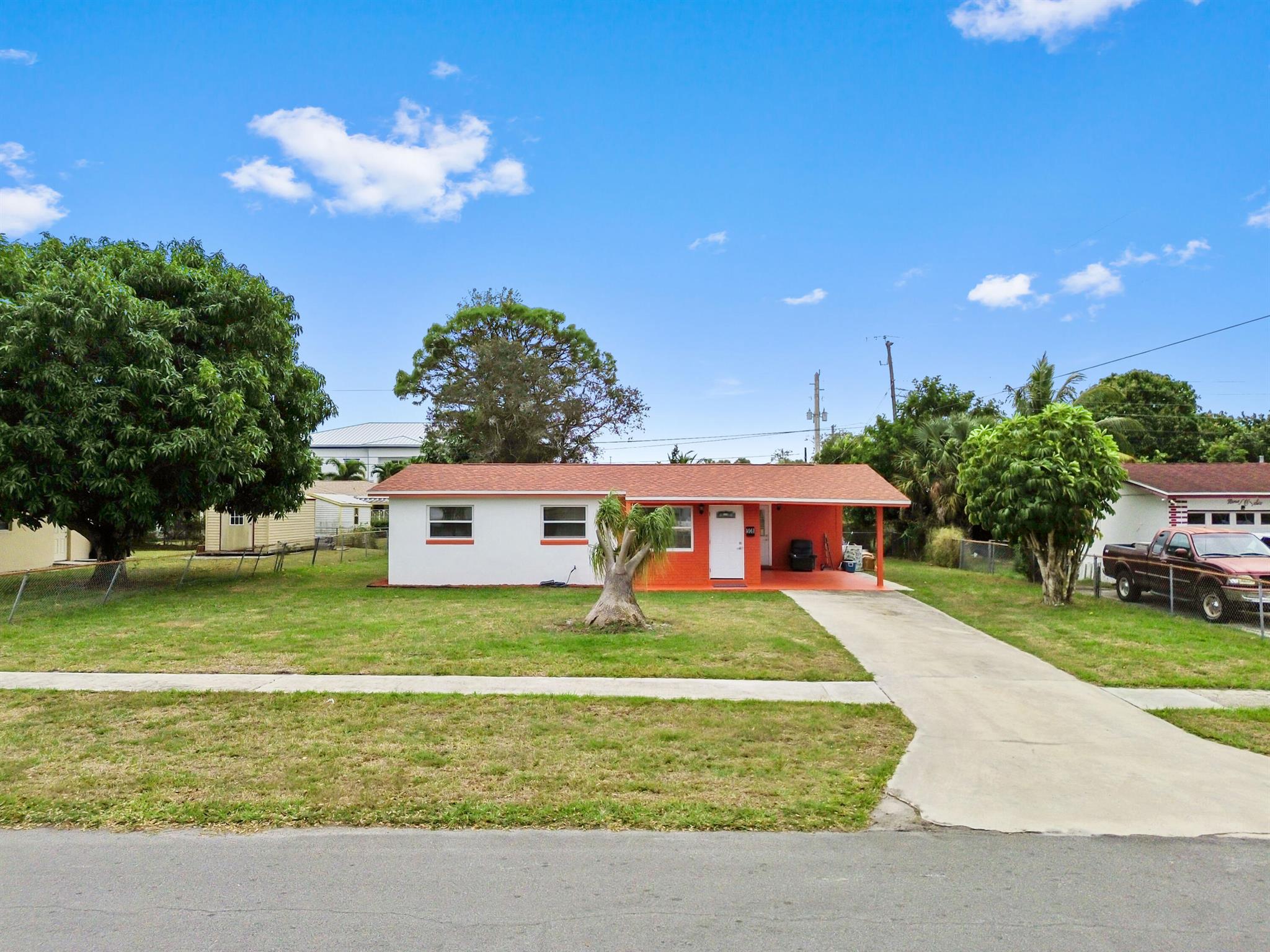 SHERWOOD FORREST - Residential