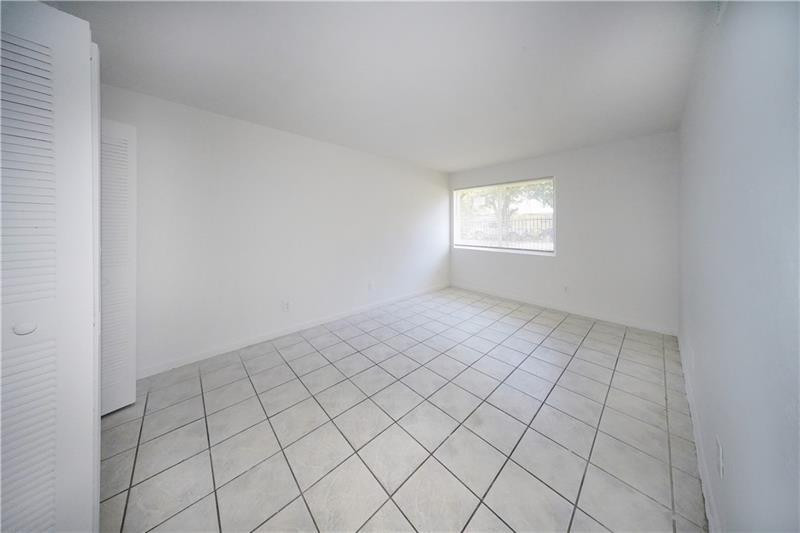 Country Gardens 1st Add - Residential Lease