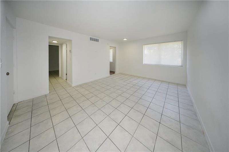 Country Gardens 1st Add - Residential Lease