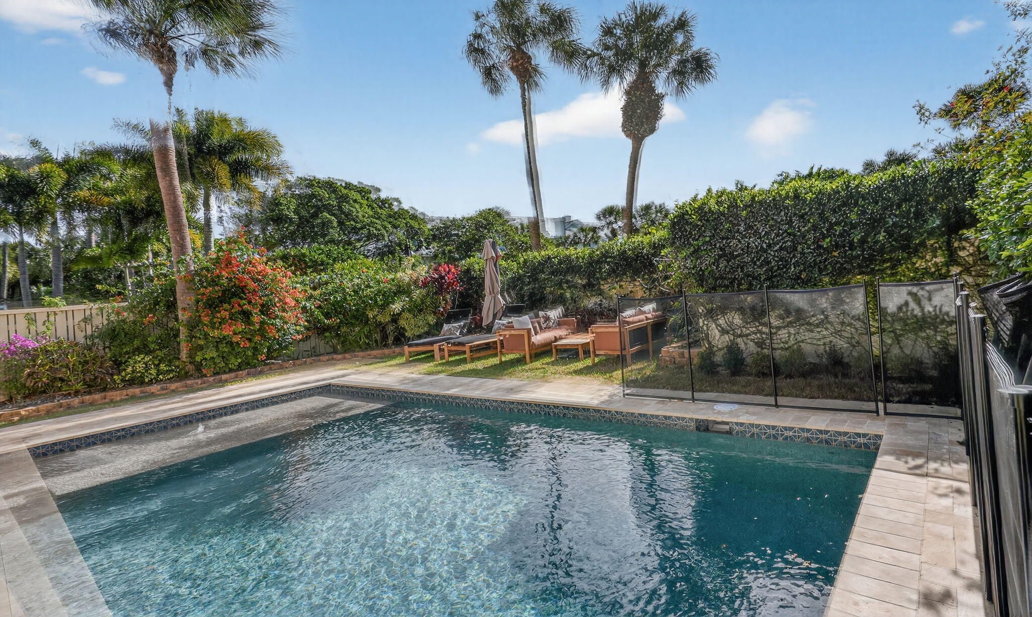 SEA COLONY 1 - Residential Lease