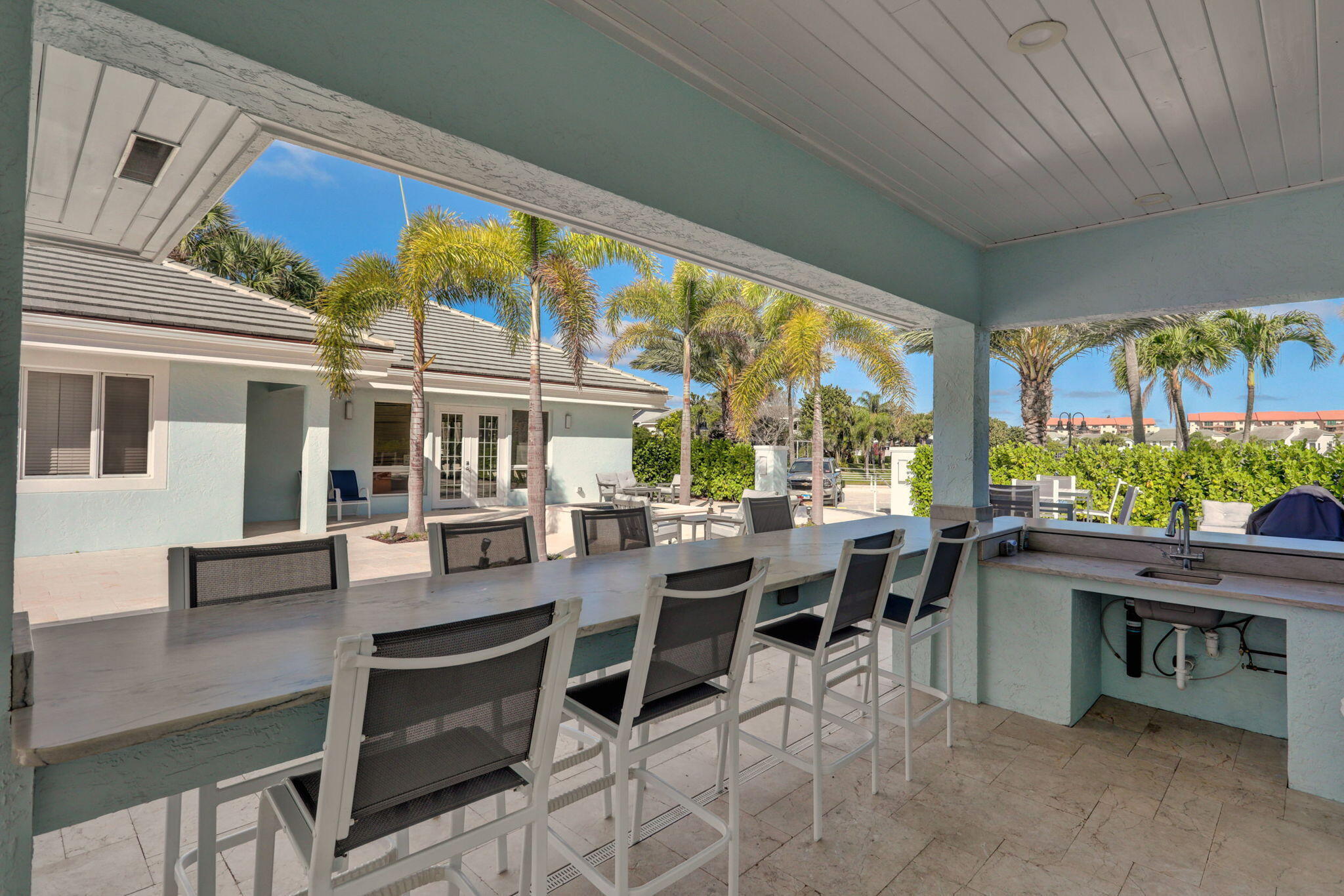 SEA COLONY 1 - Residential Lease