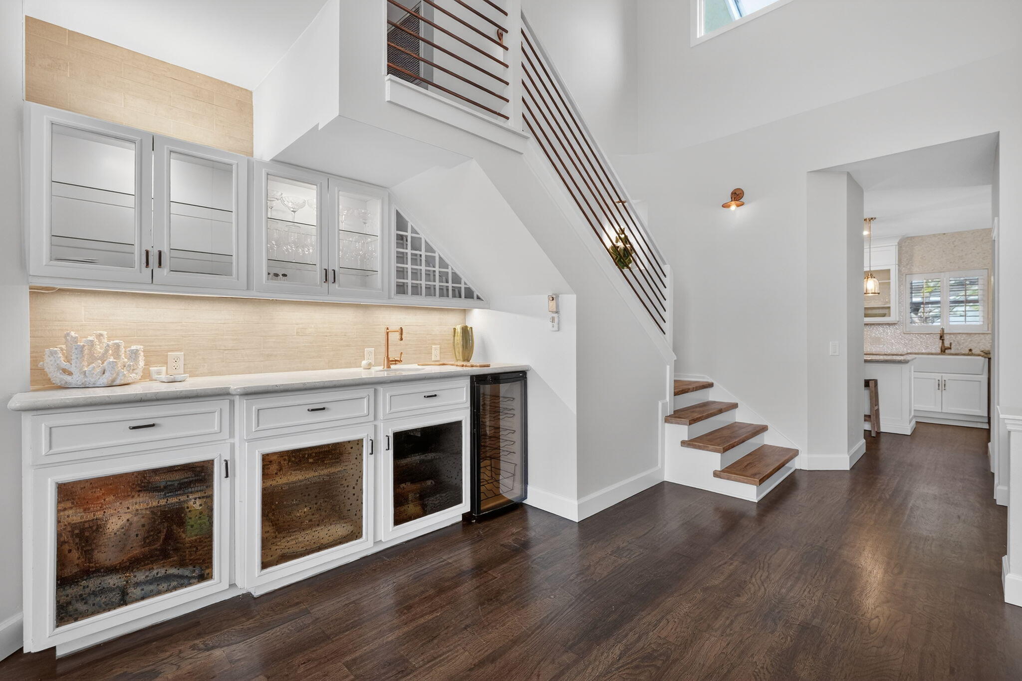 SEA COLONY 1 - Residential Lease