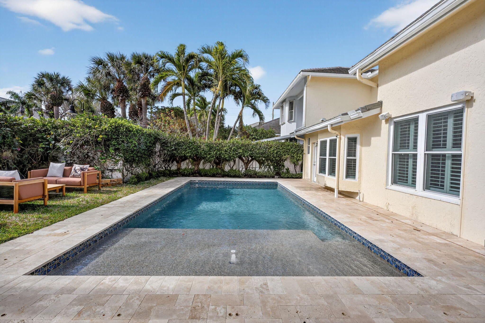 SEA COLONY 1 - Residential Lease