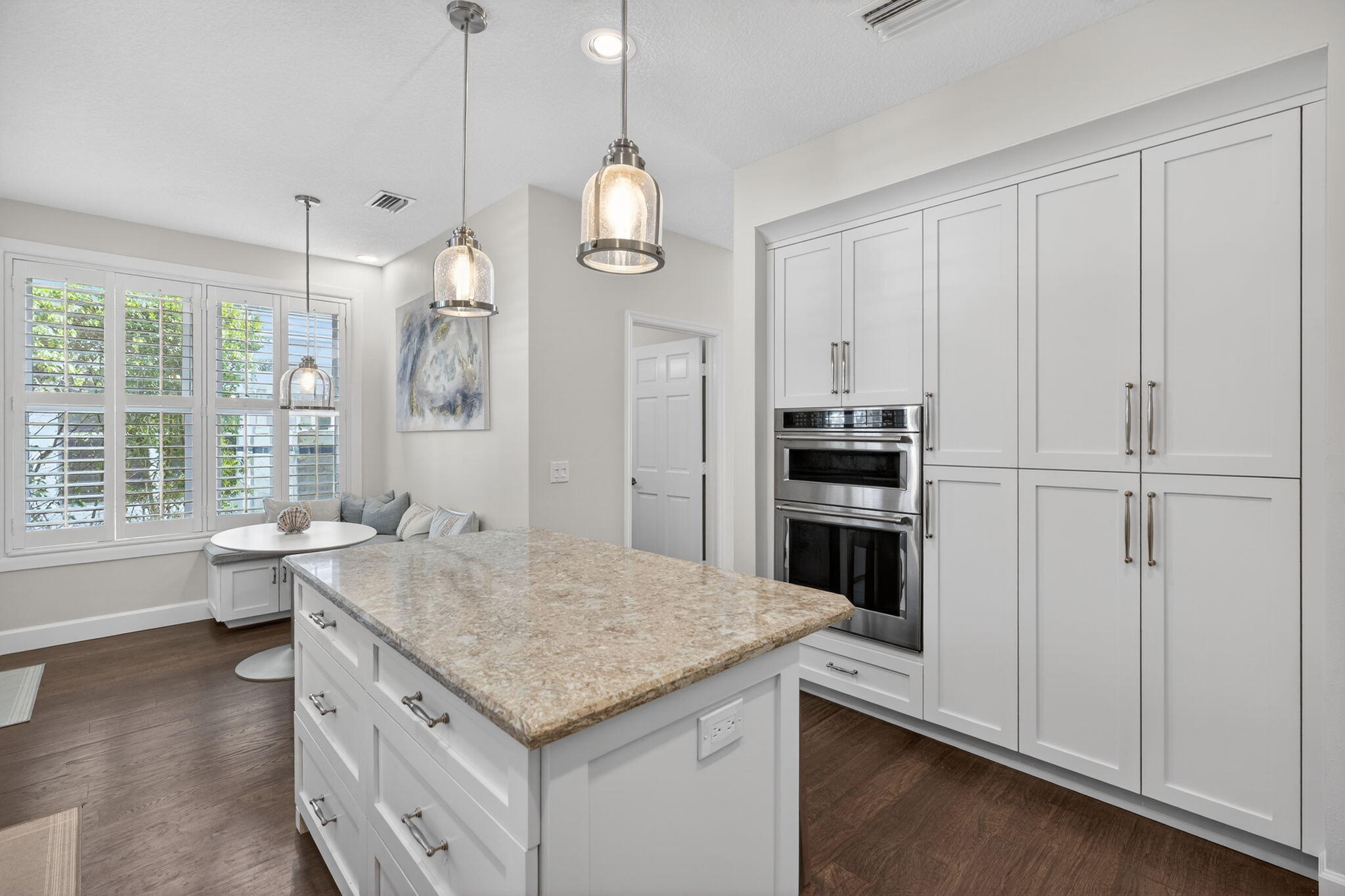 SEA COLONY 1 - Residential Lease
