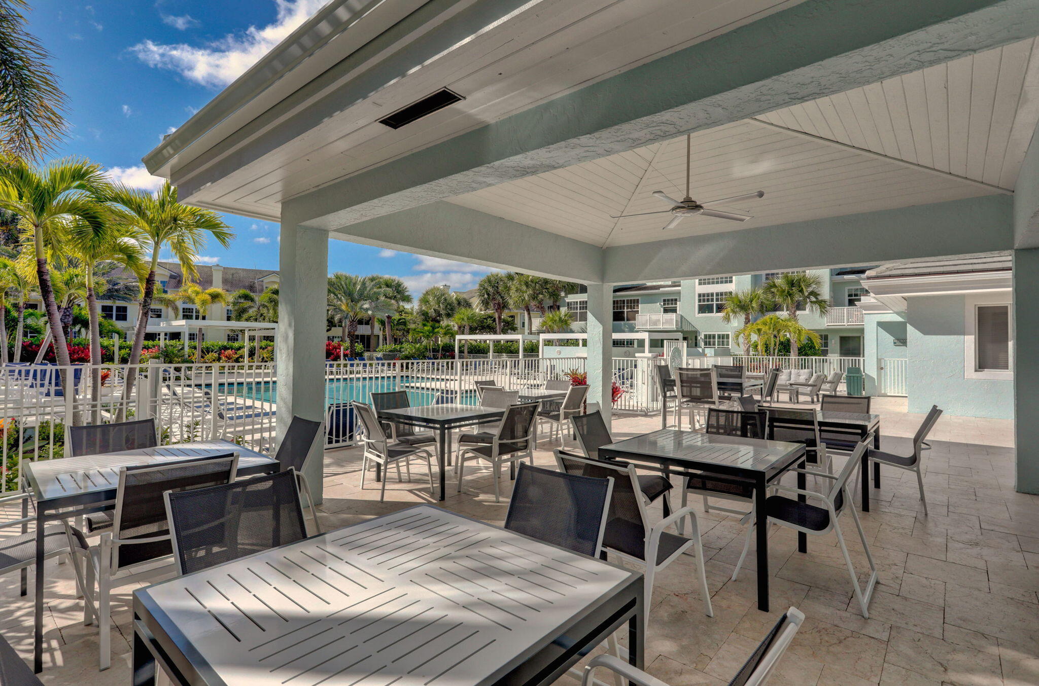 SEA COLONY 1 - Residential Lease
