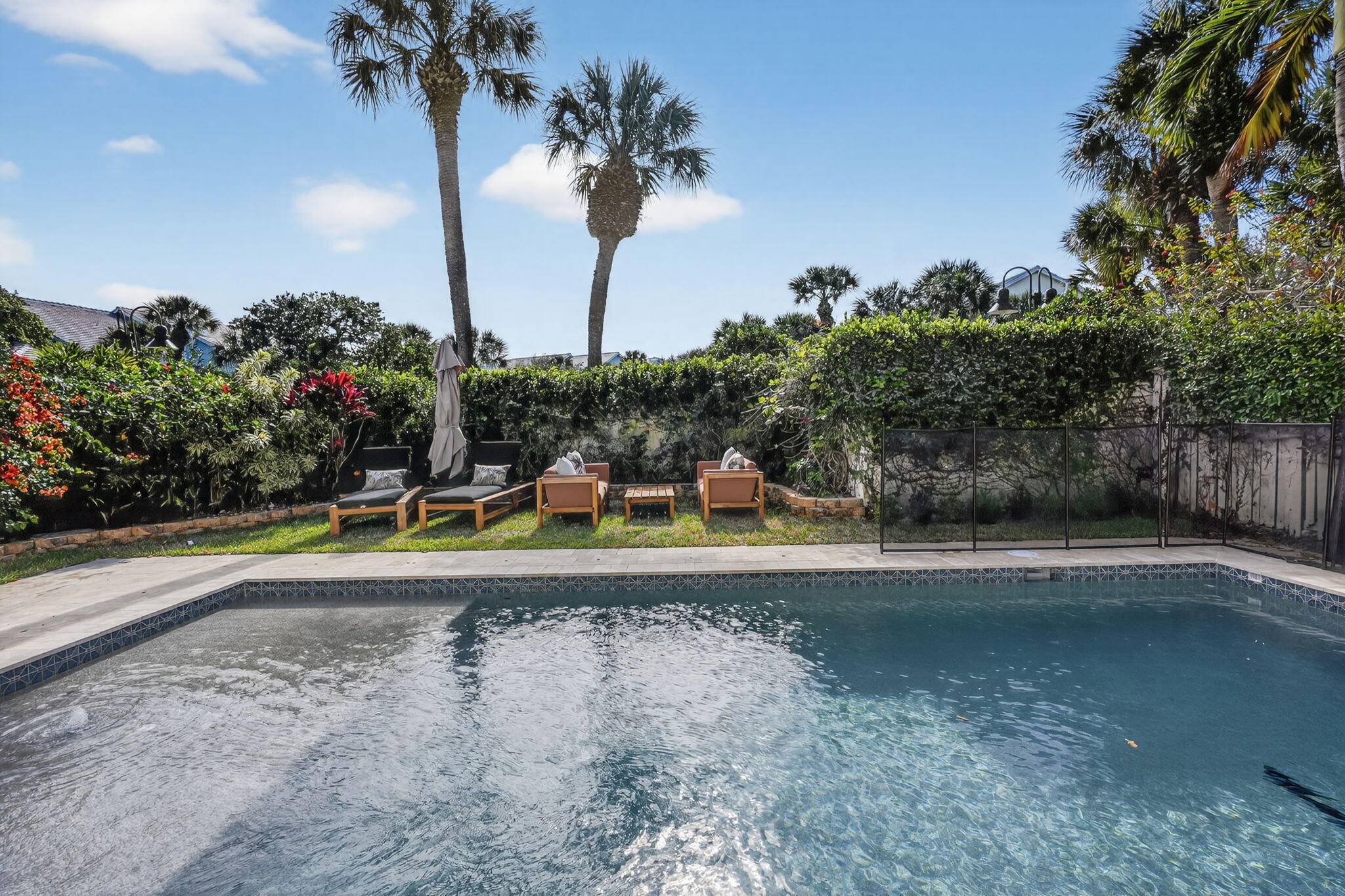 SEA COLONY 1 - Residential Lease