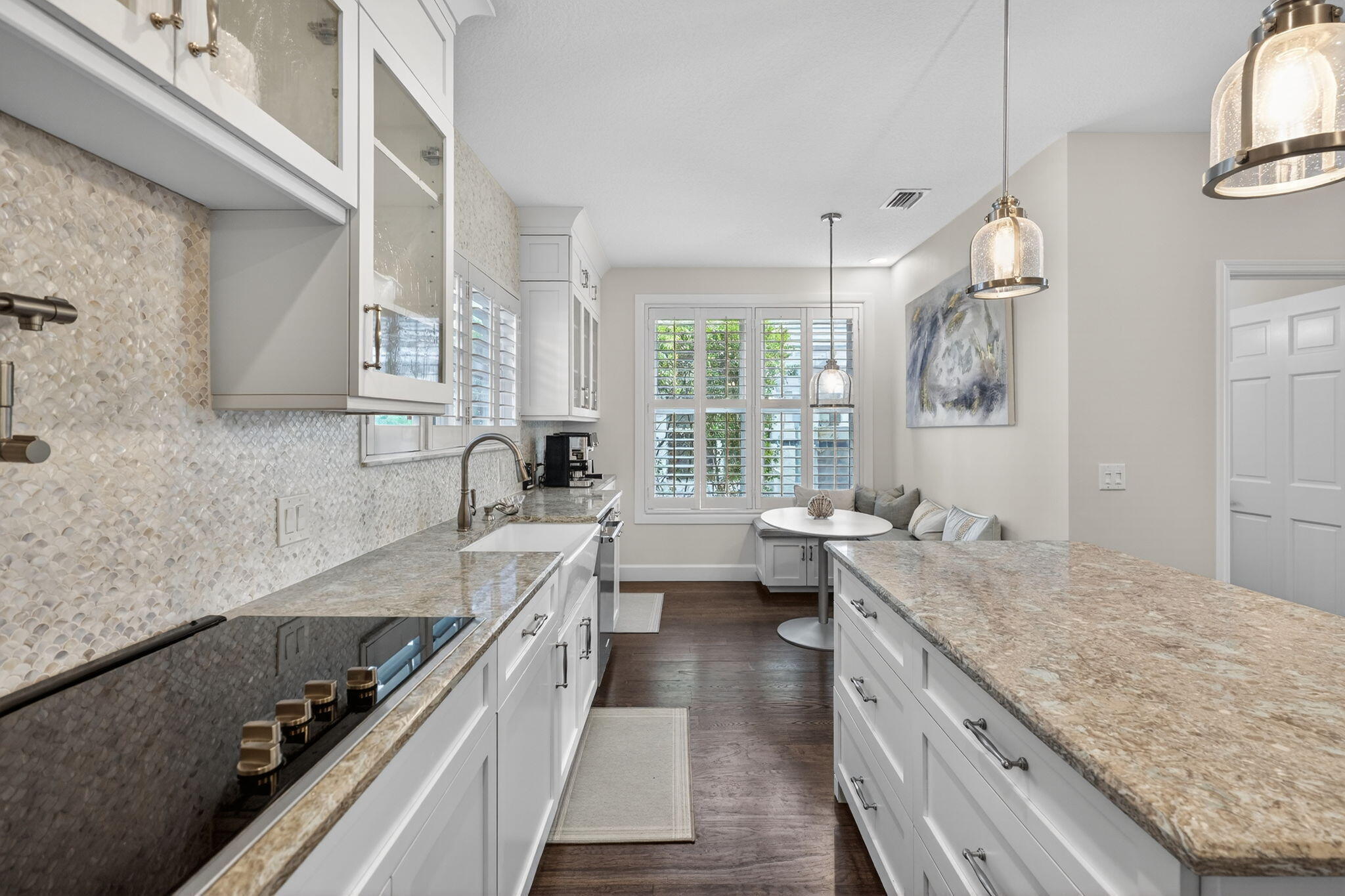 SEA COLONY 1 - Residential Lease