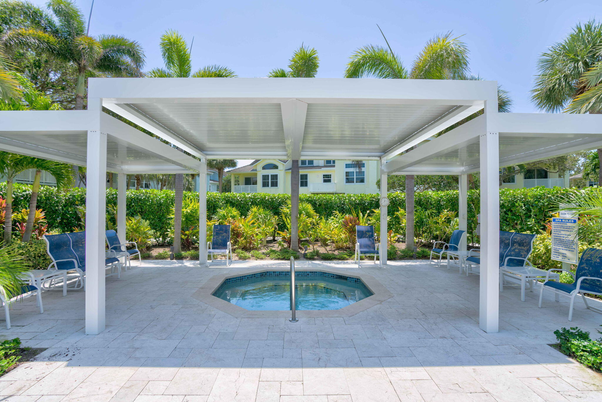 SEA COLONY 1 - Residential Lease