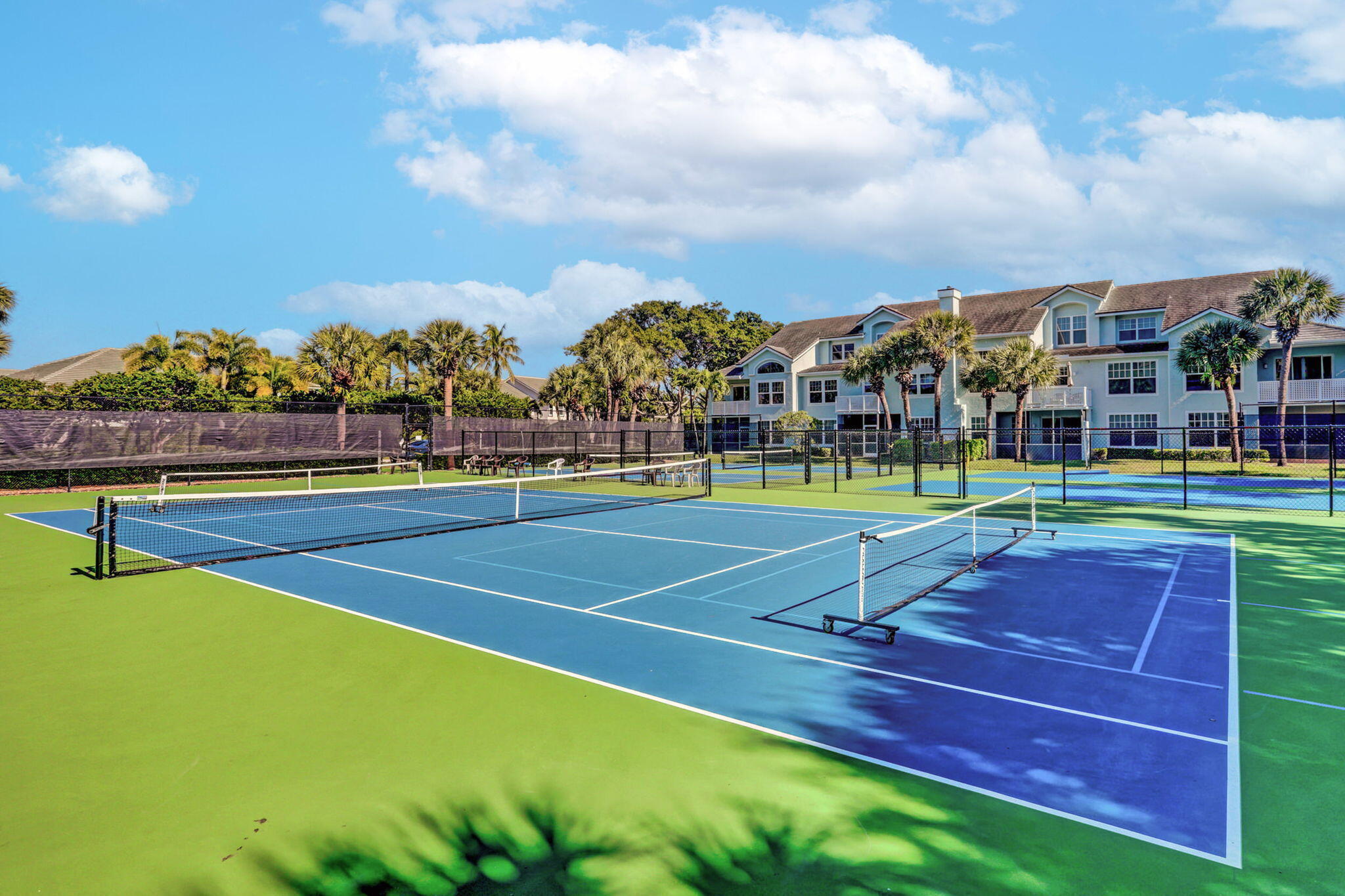 SEA COLONY 1 - Residential Lease