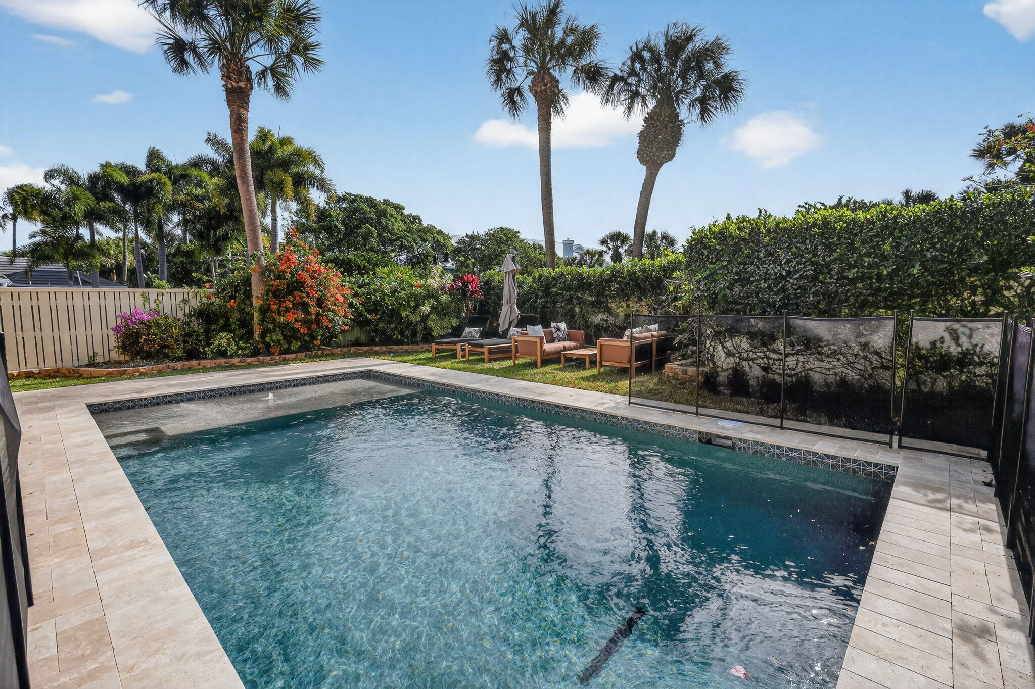 SEA COLONY 1 - Residential Lease