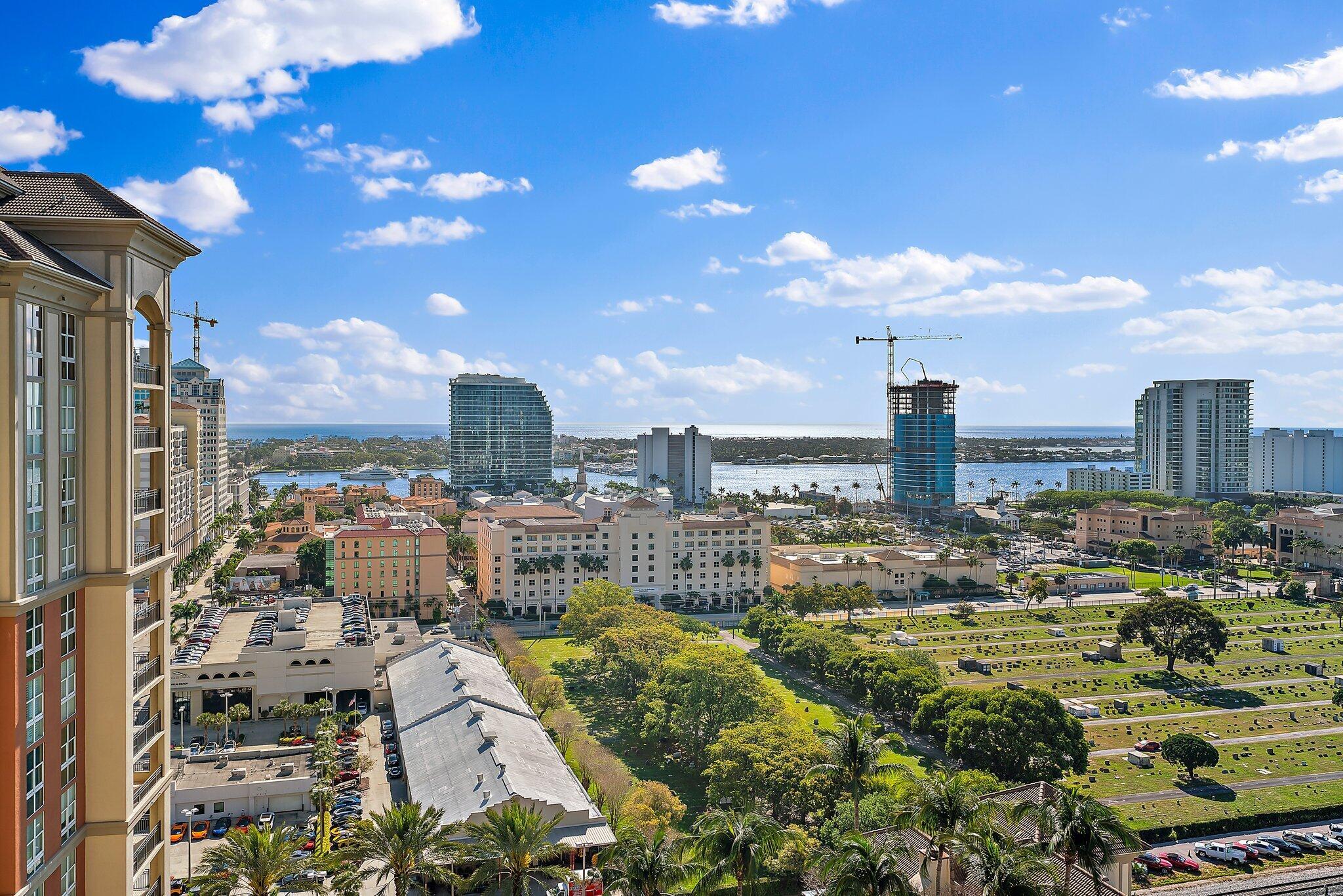 CITYPLACE SOUTH TOWER CON - Residential