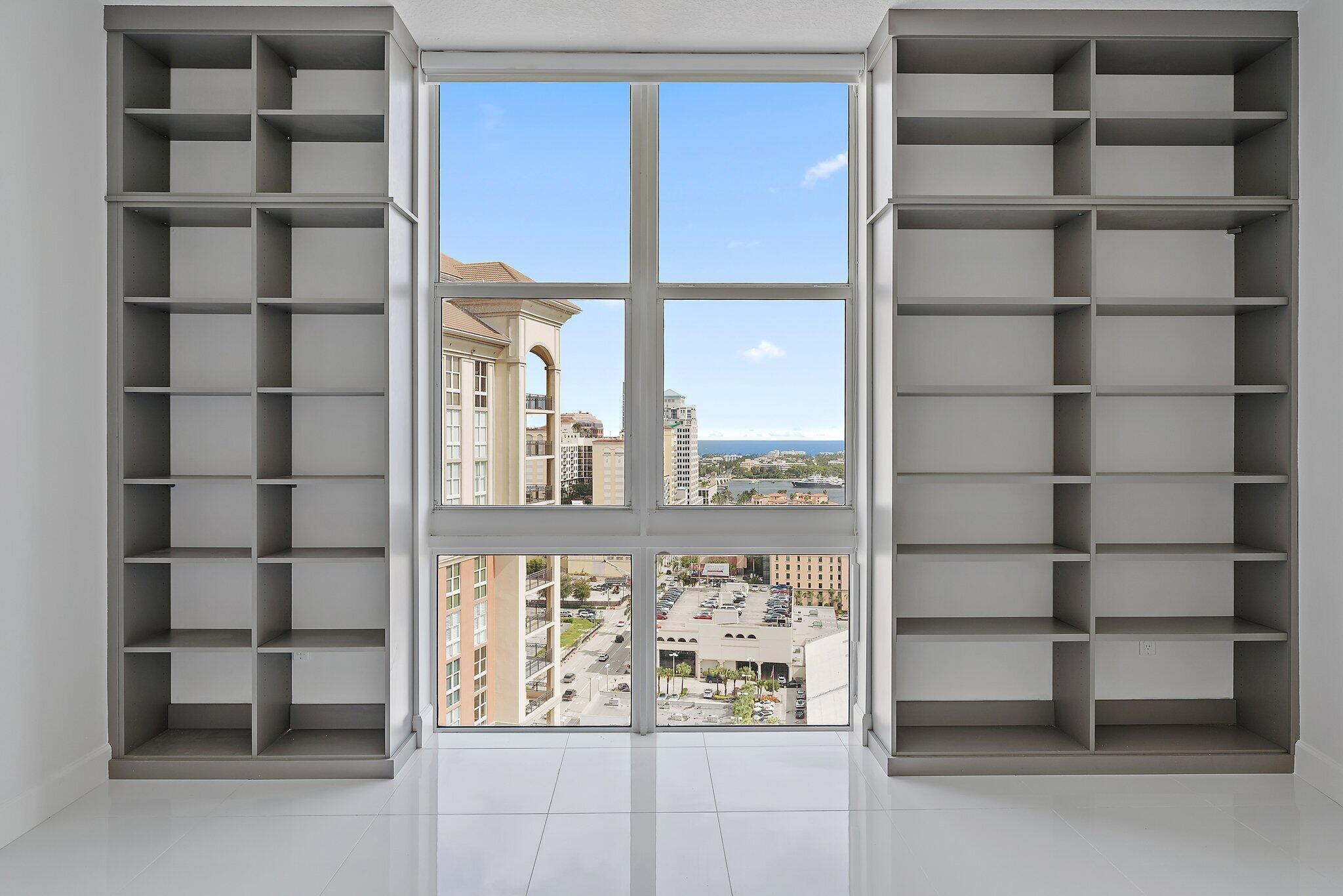 CITYPLACE SOUTH TOWER CON - Residential